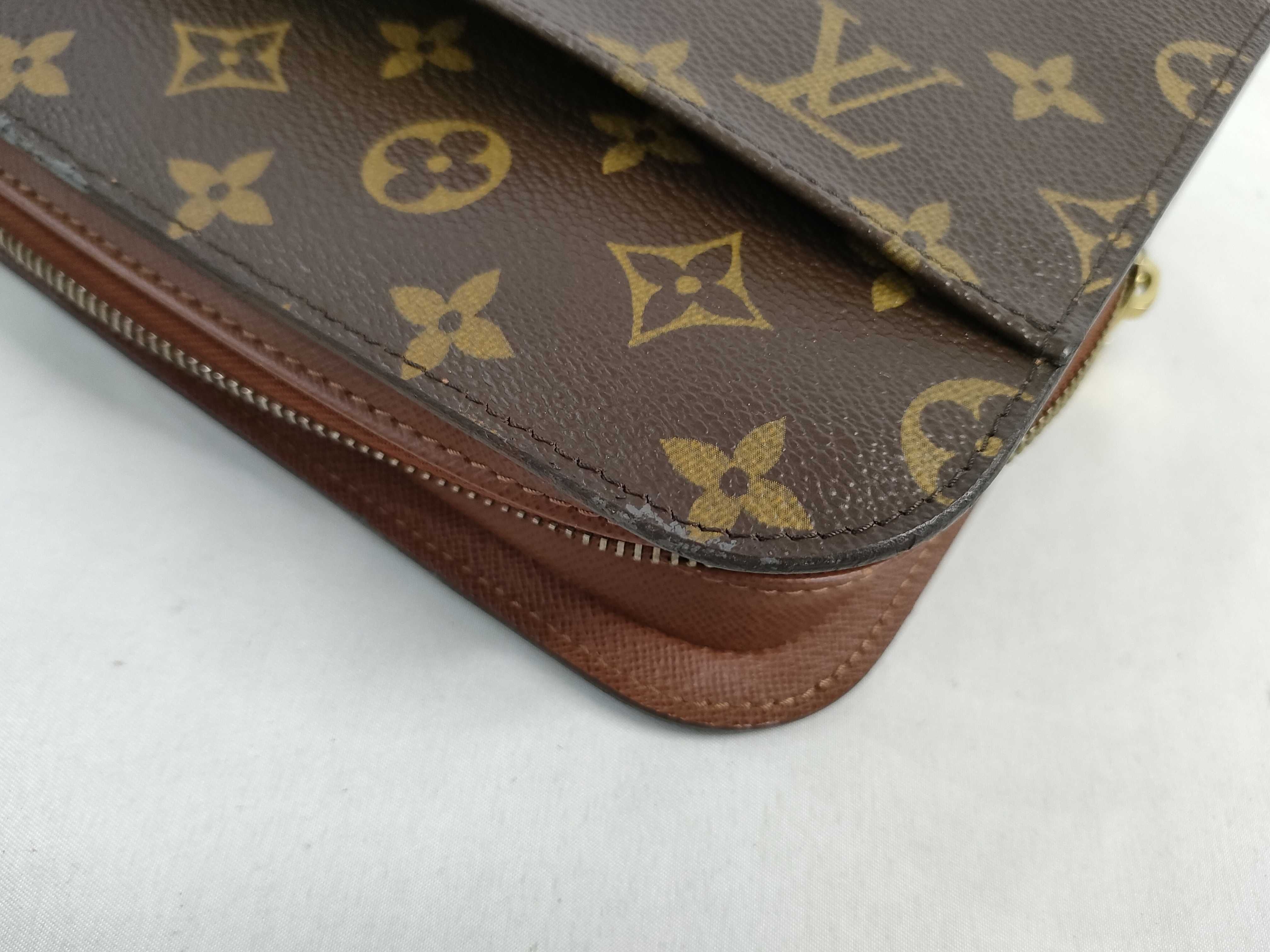 Monogram Louis Vuitton Clutch AR4058 Clutch Bag — view 15