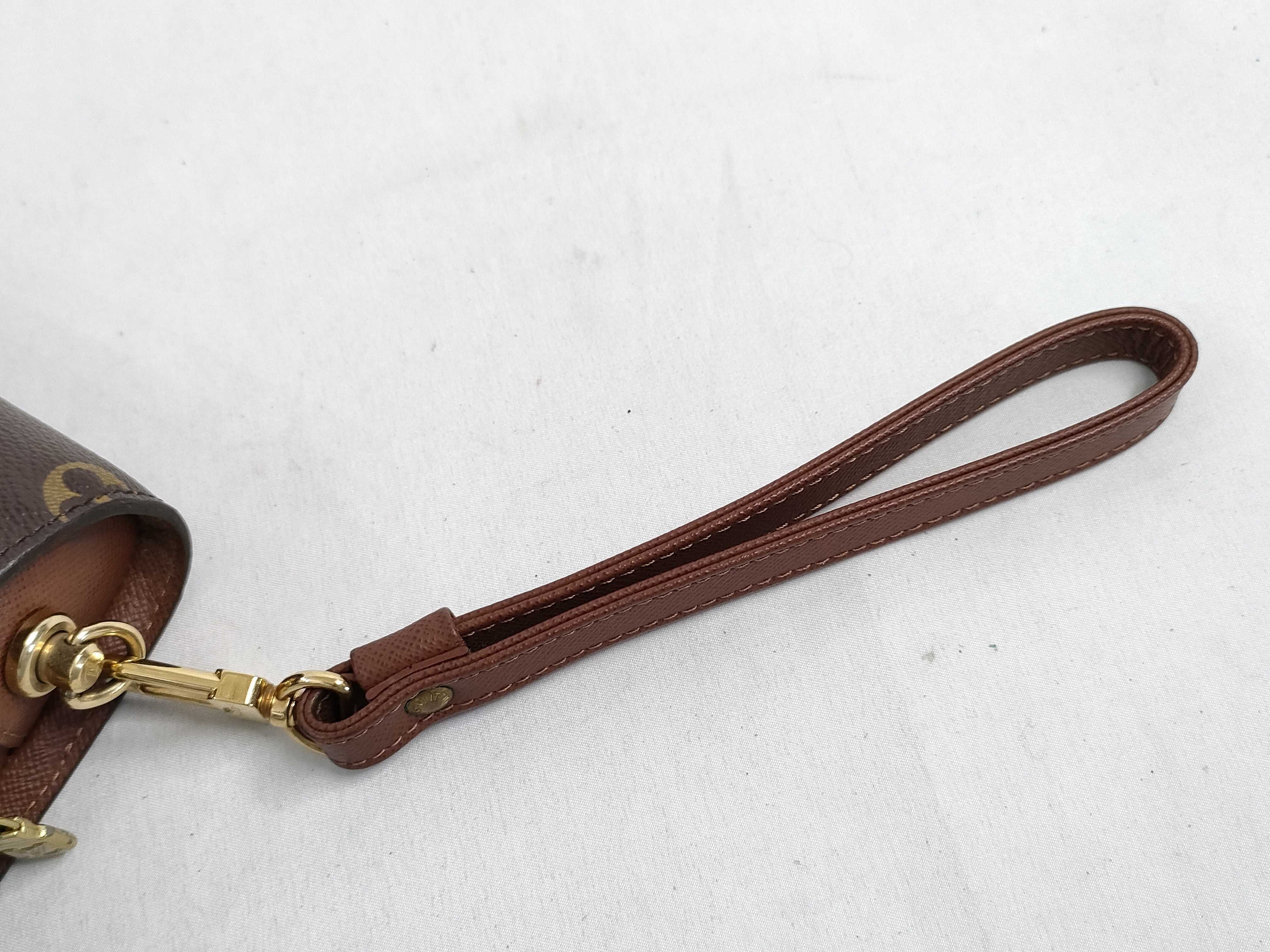 Monogram Louis Vuitton Clutch AR4058 Clutch Bag — view 3