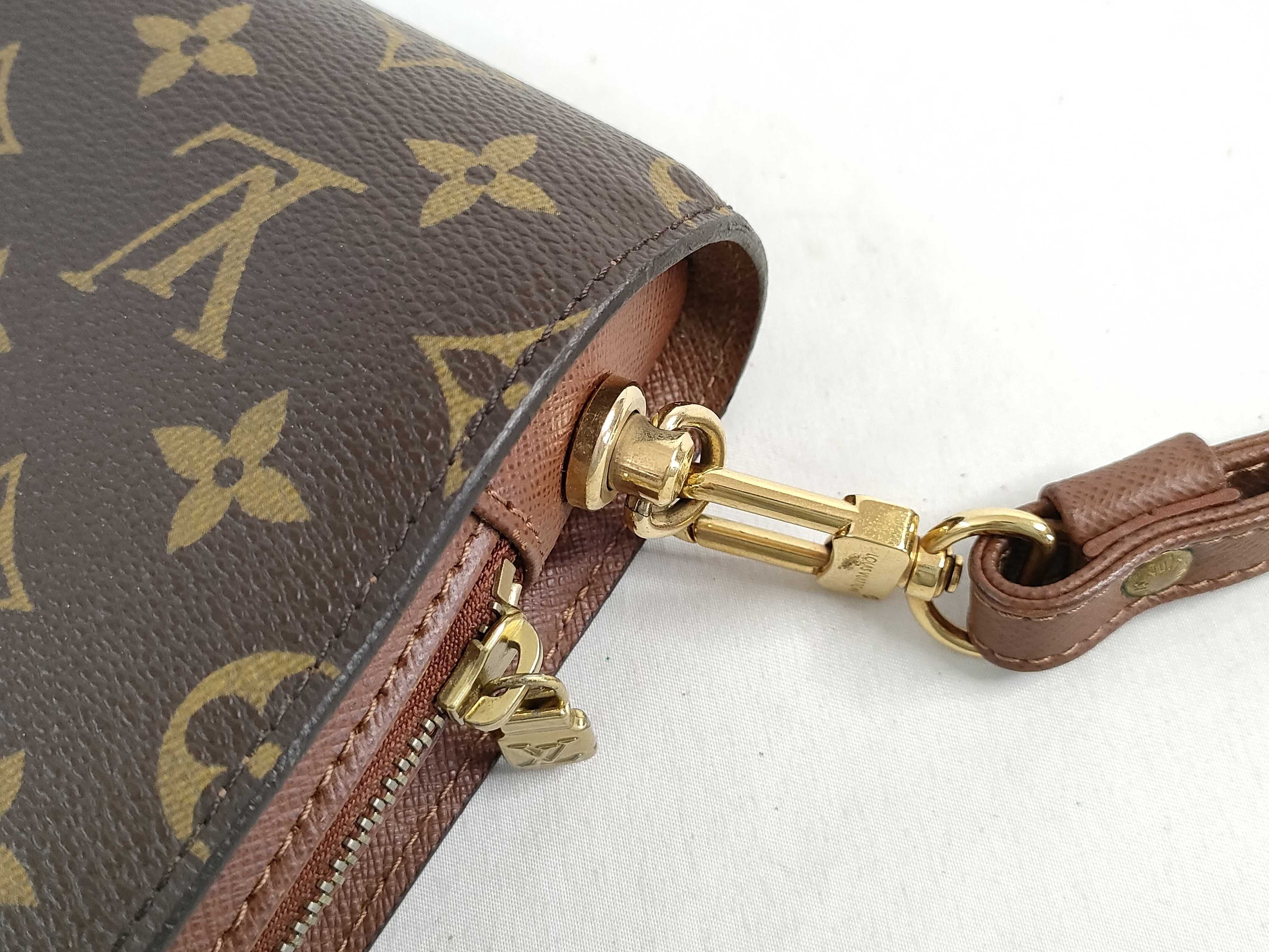 Monogram Louis Vuitton Clutch AR4058 Clutch Bag — view 5