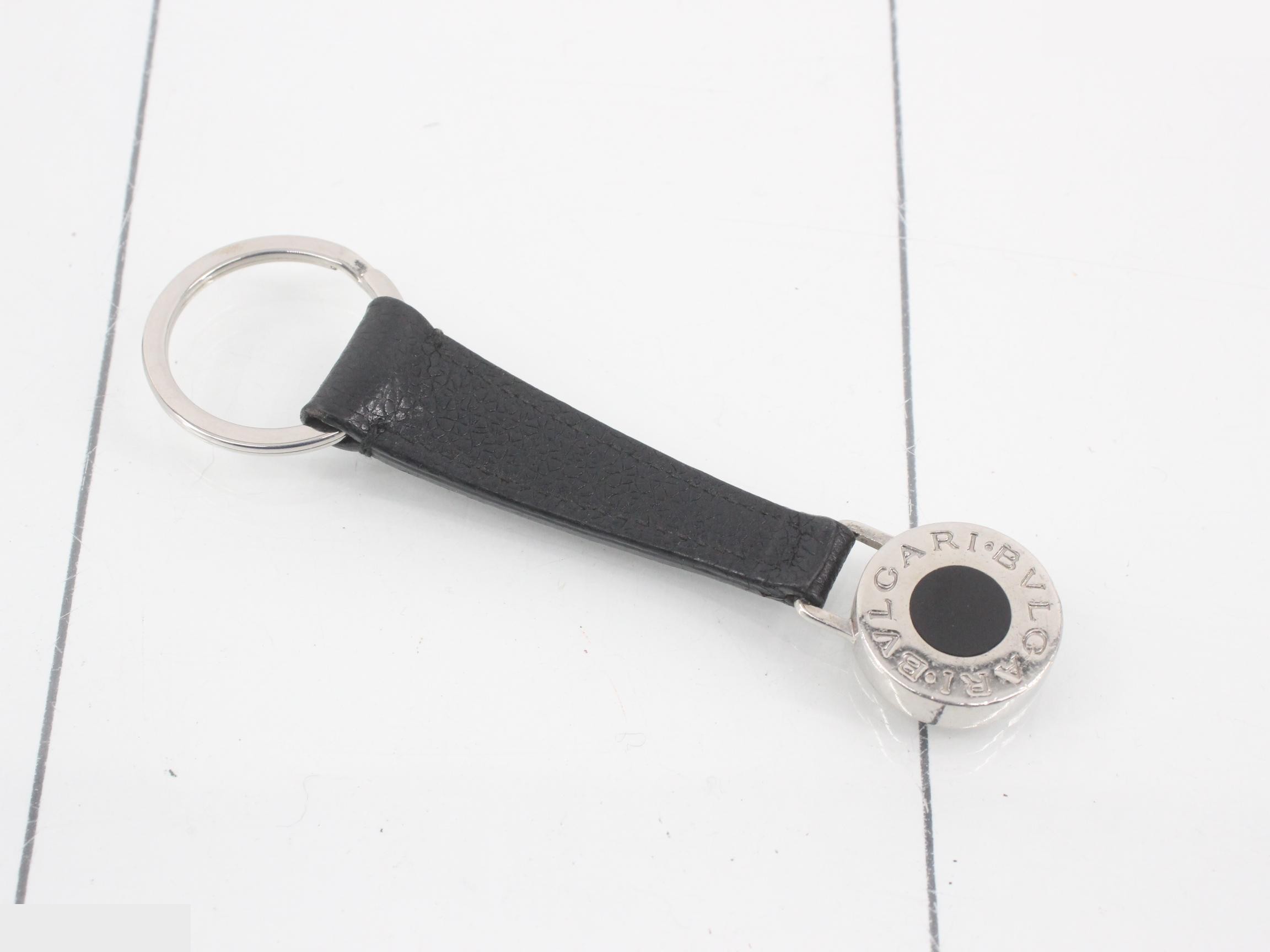 Silver x Black Keyring — view 2