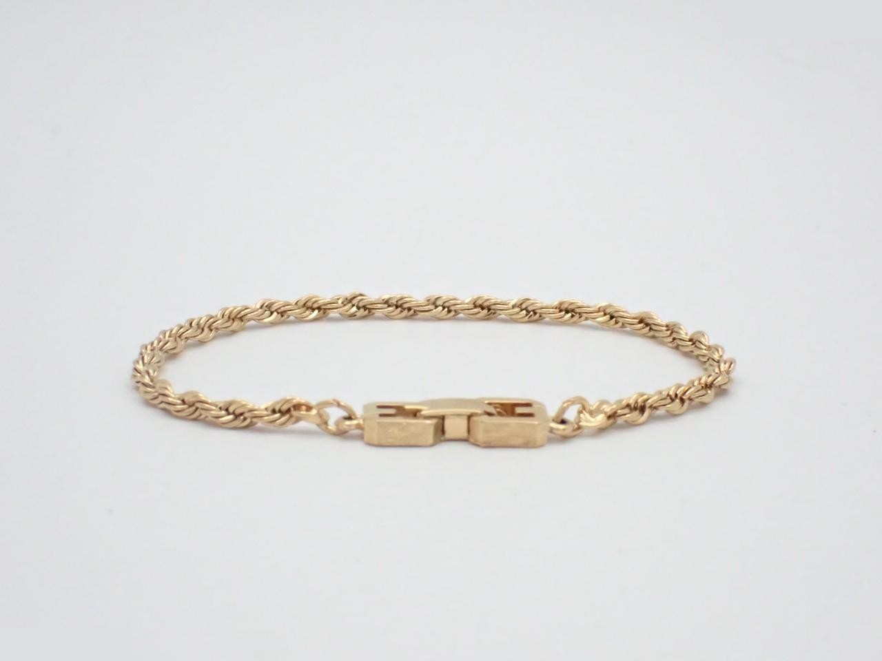 Other items in the line: Precious metal bracelets and bangles (metal), wrist circumference approximately 17.5 cm. — view 2