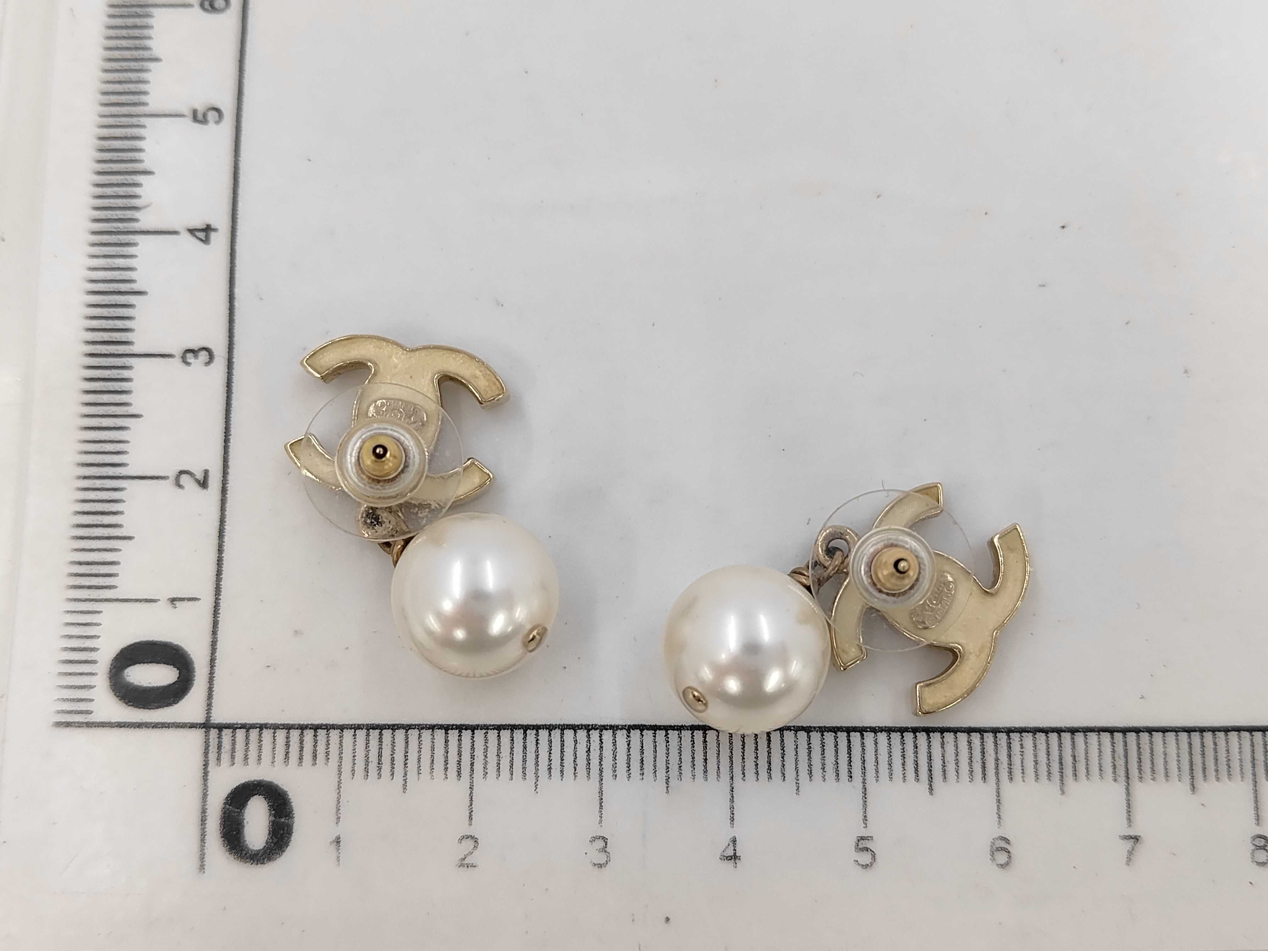 Coco Stone Ivory Pearl Gold Earrings — view 6