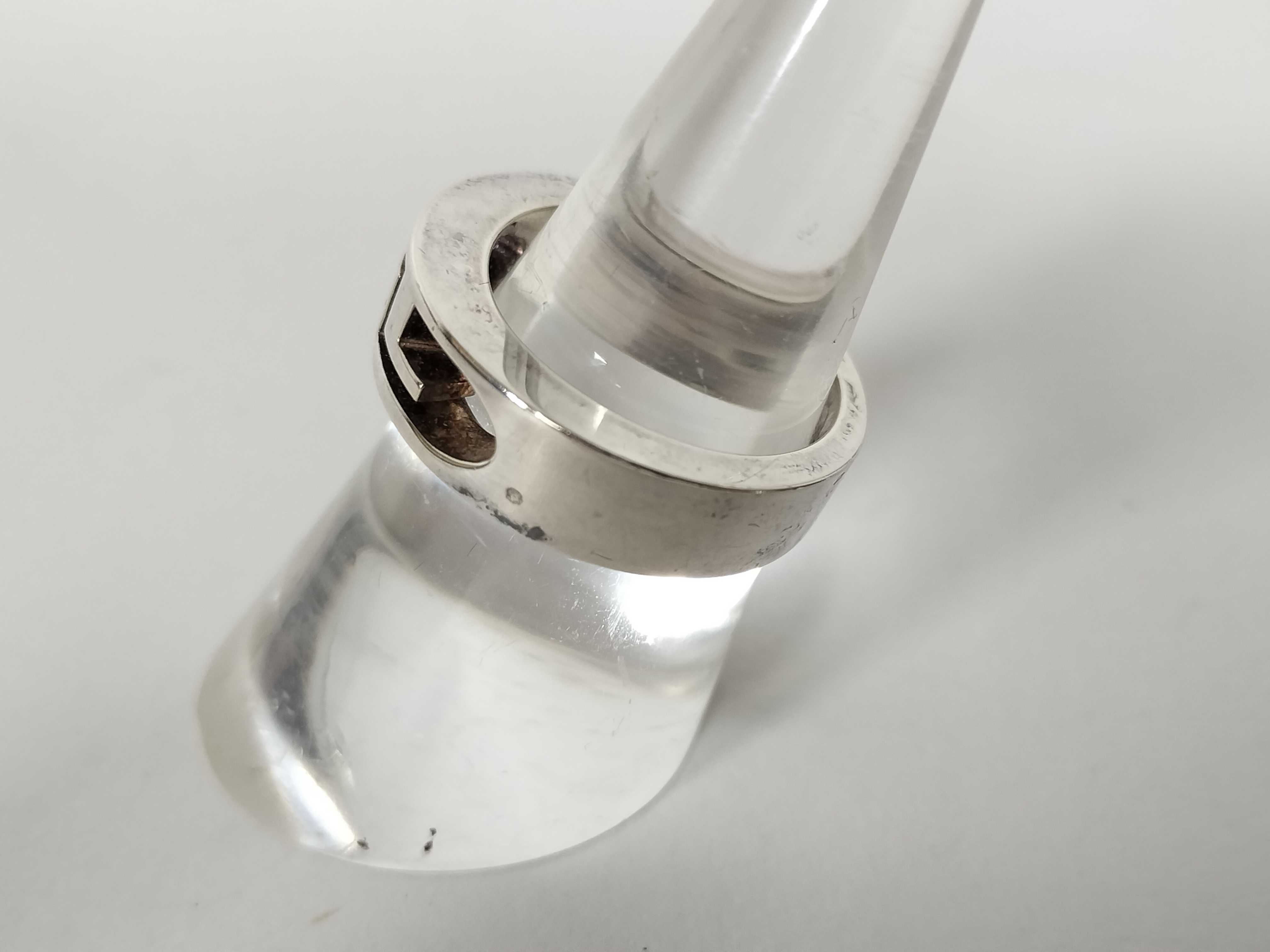 Double G Cutout Ring — view 2