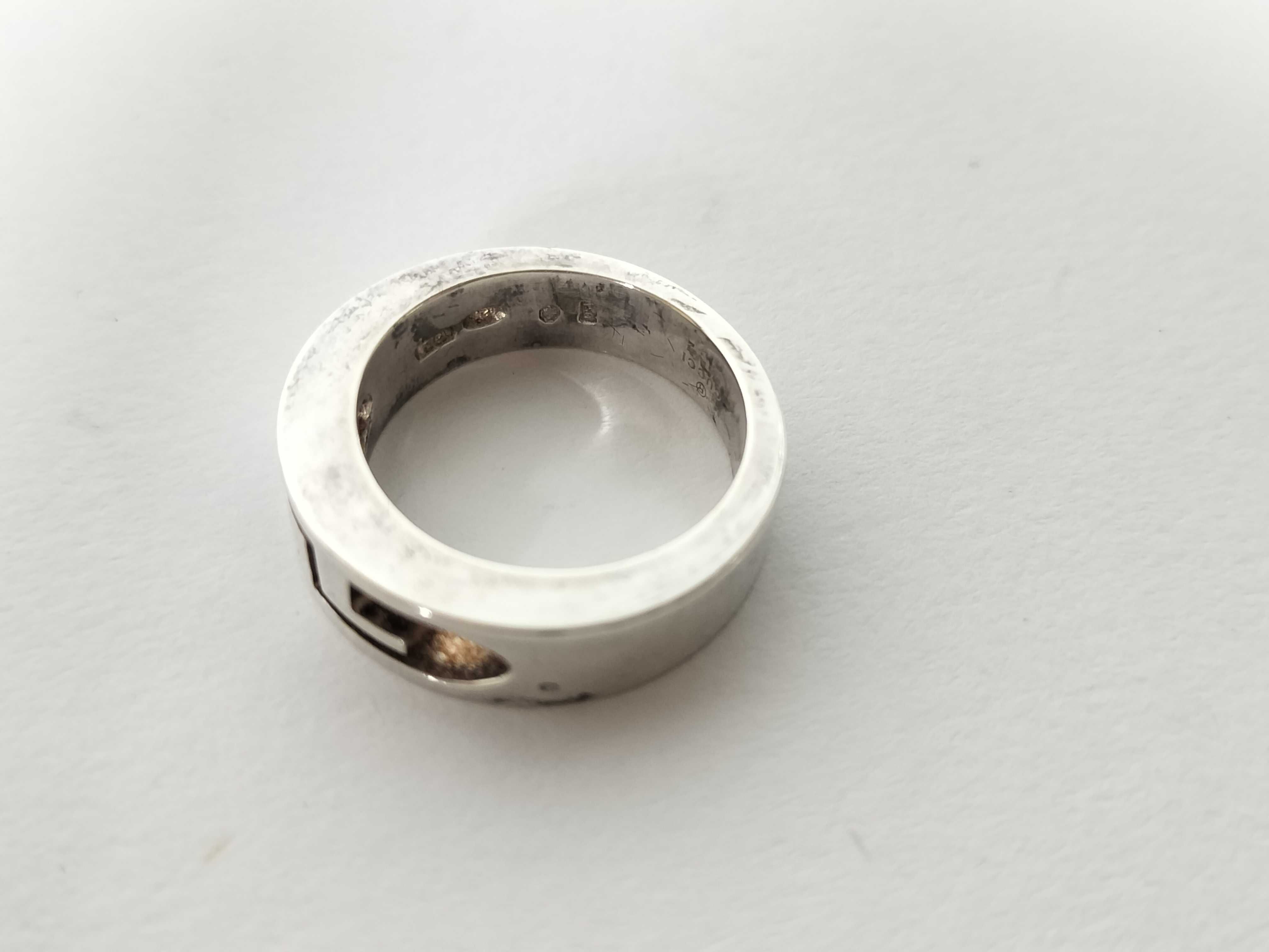 Double G Cutout Ring — view 6