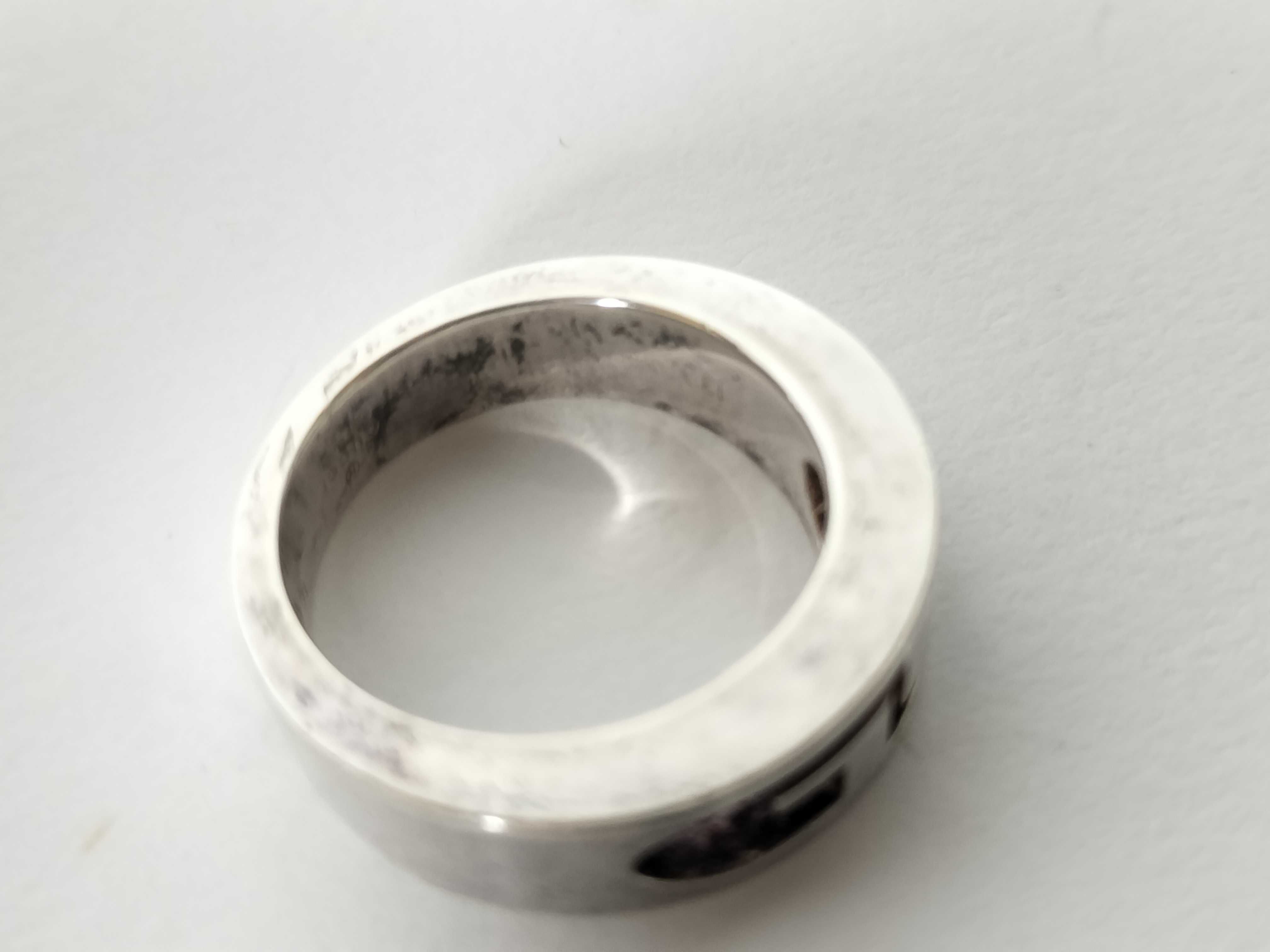 Double G Cutout Ring — view 7