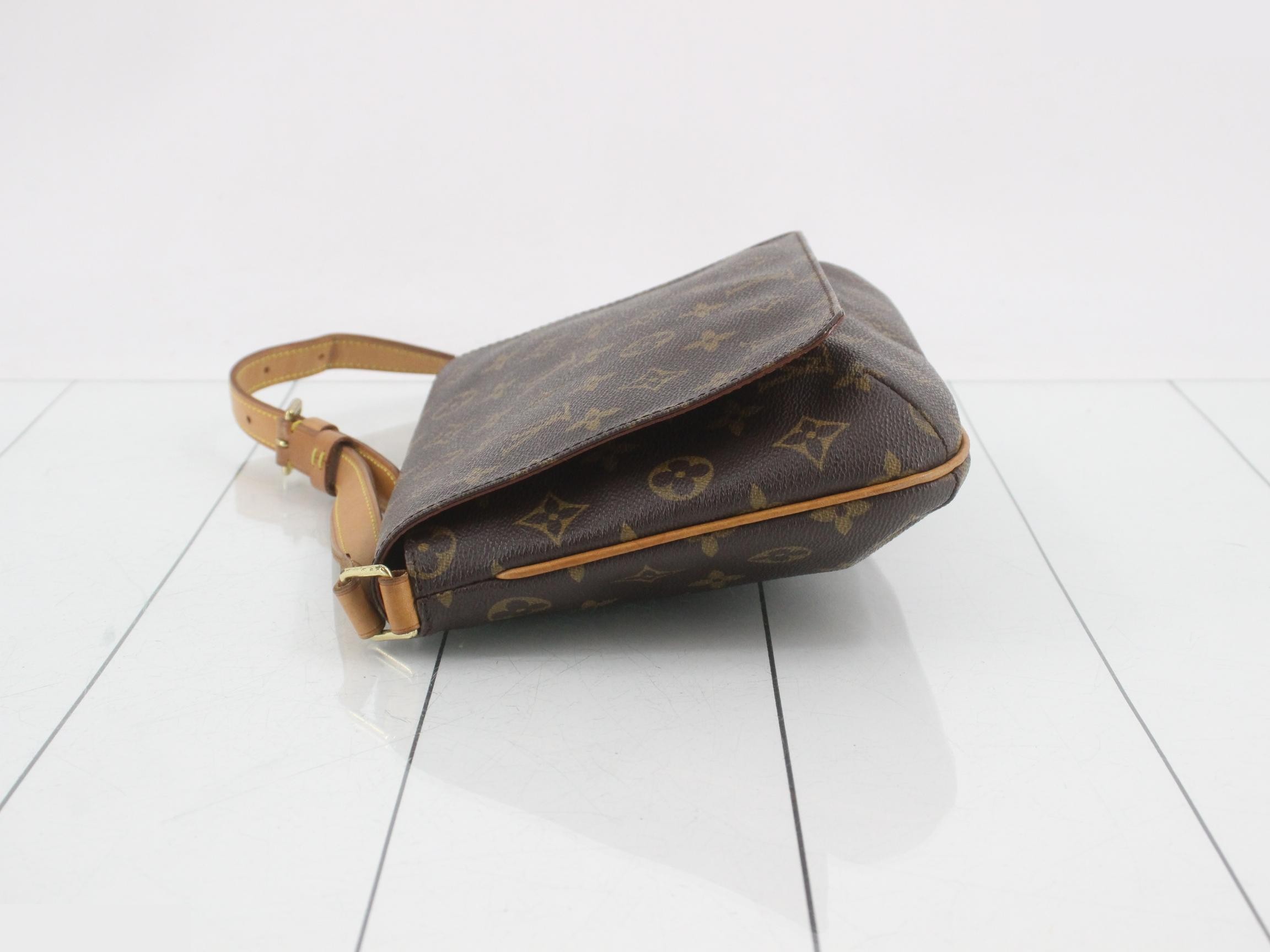Musette Tango Short Shoulder — view 4