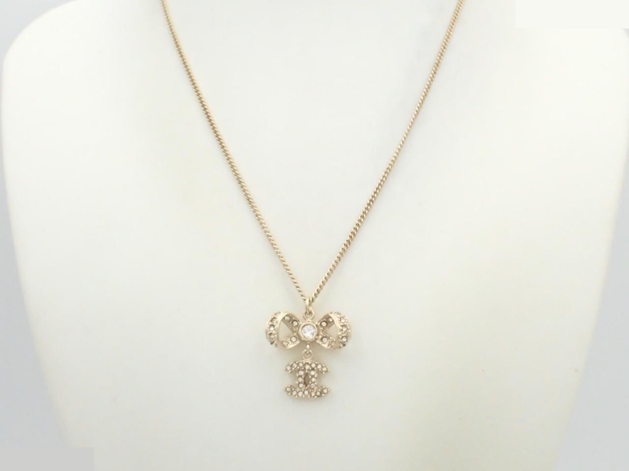 Necklace B15P Coco Mark Ribbon Rhinestone — view 3