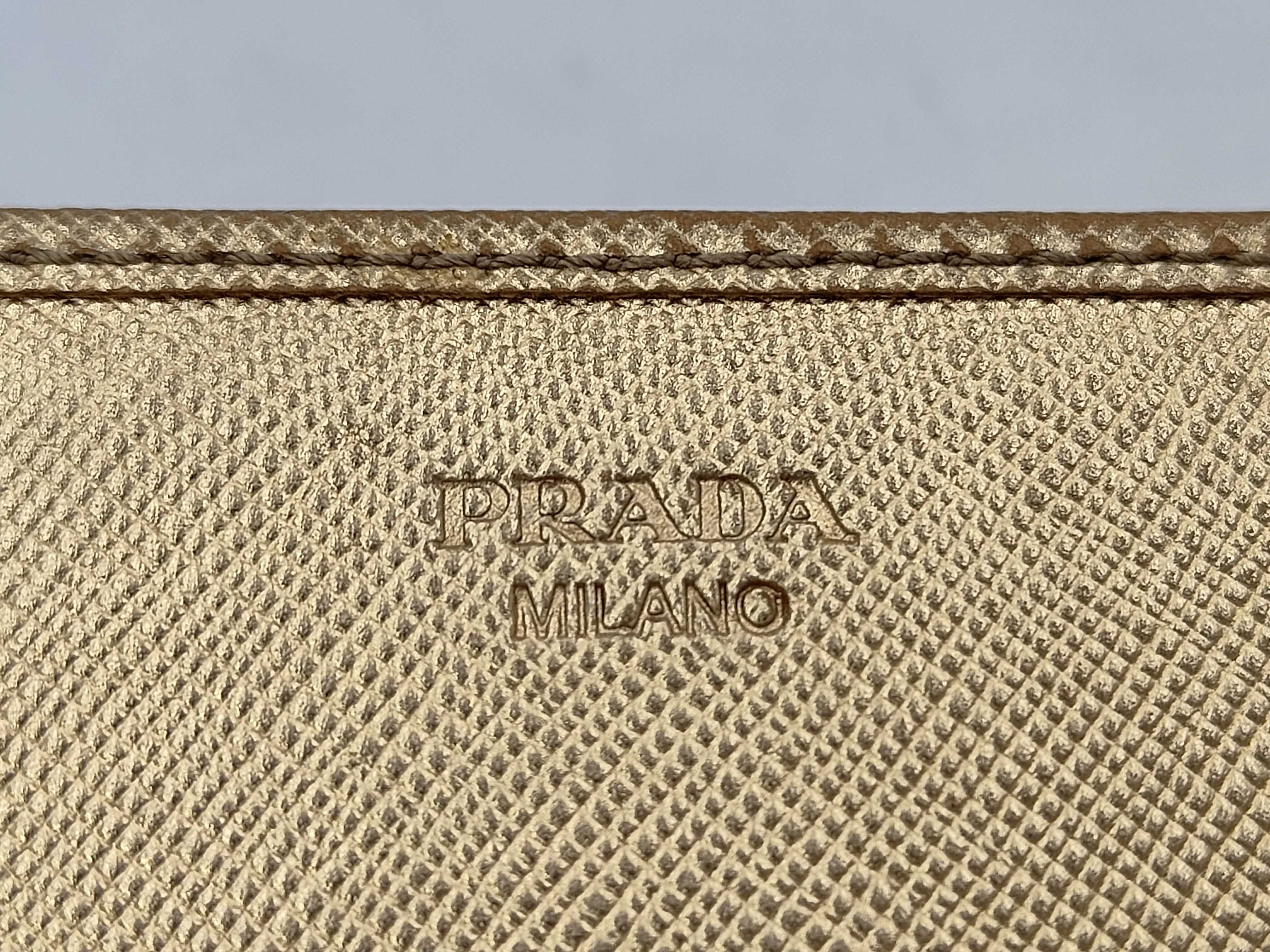 Saffiano Long Wallet Gold — view 9