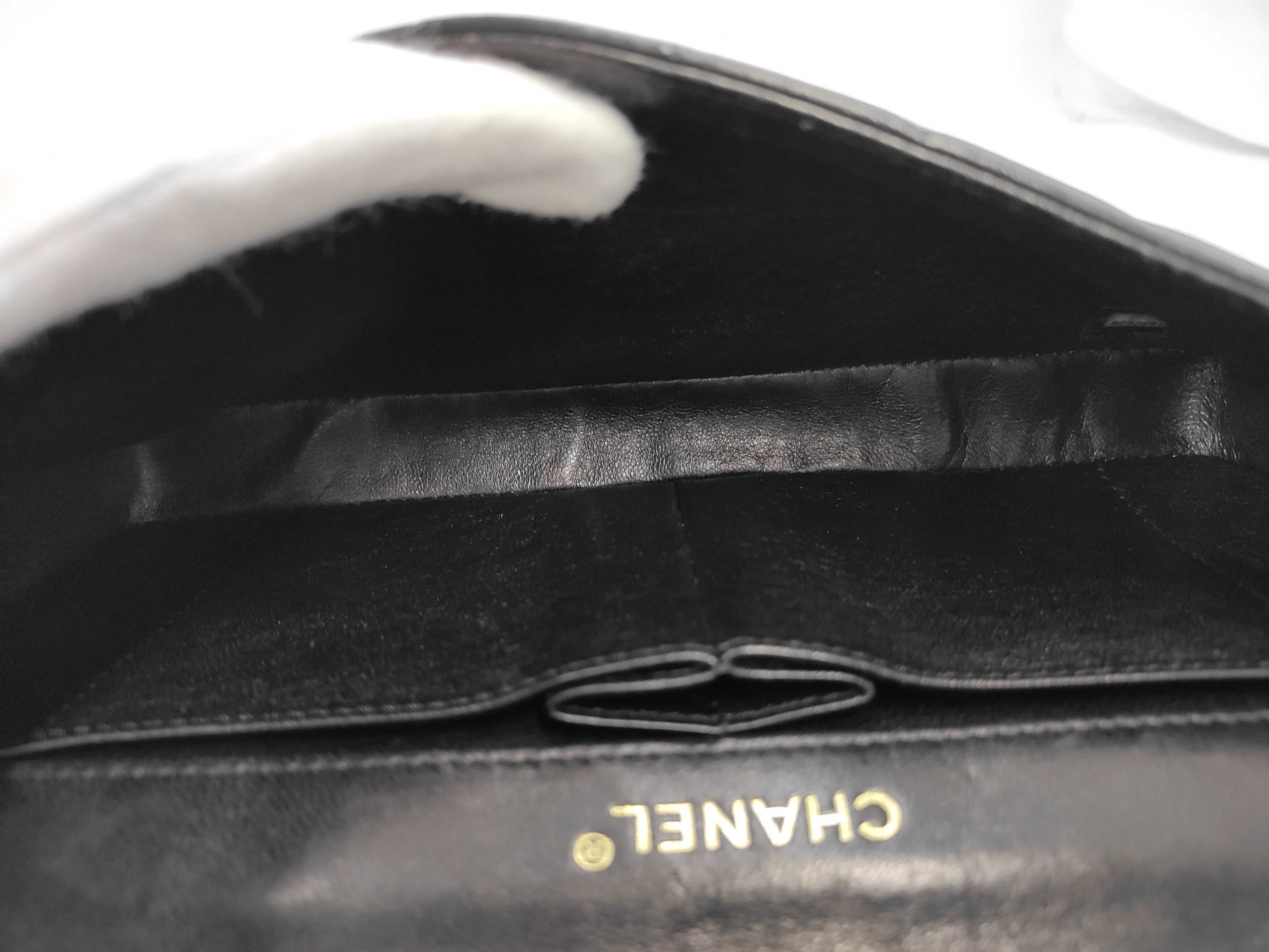 Chocolate Bar Lambskin Chain Shoulder Bag — view 8