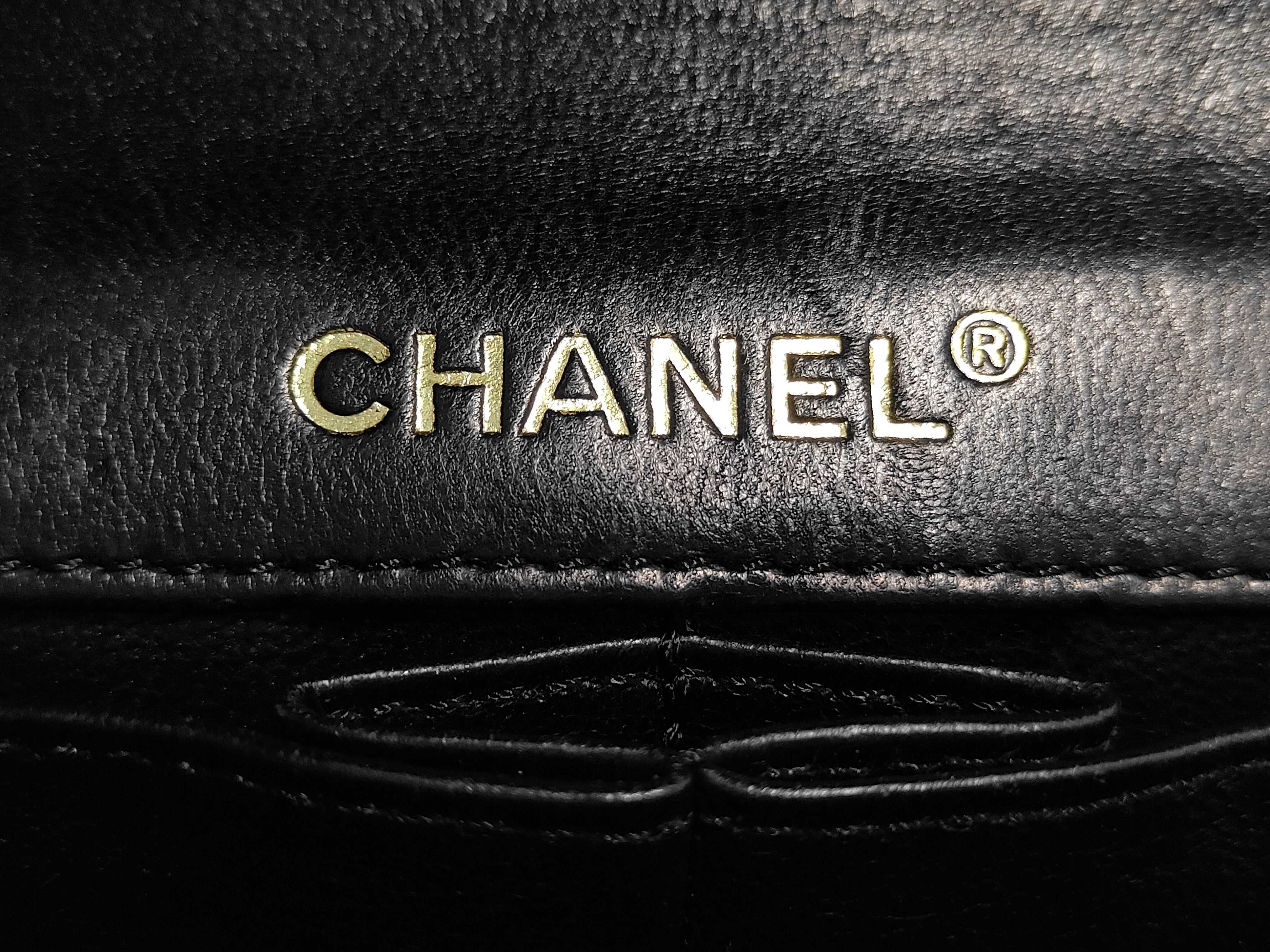 Chocolate Bar Lambskin Chain Shoulder Bag — view 9
