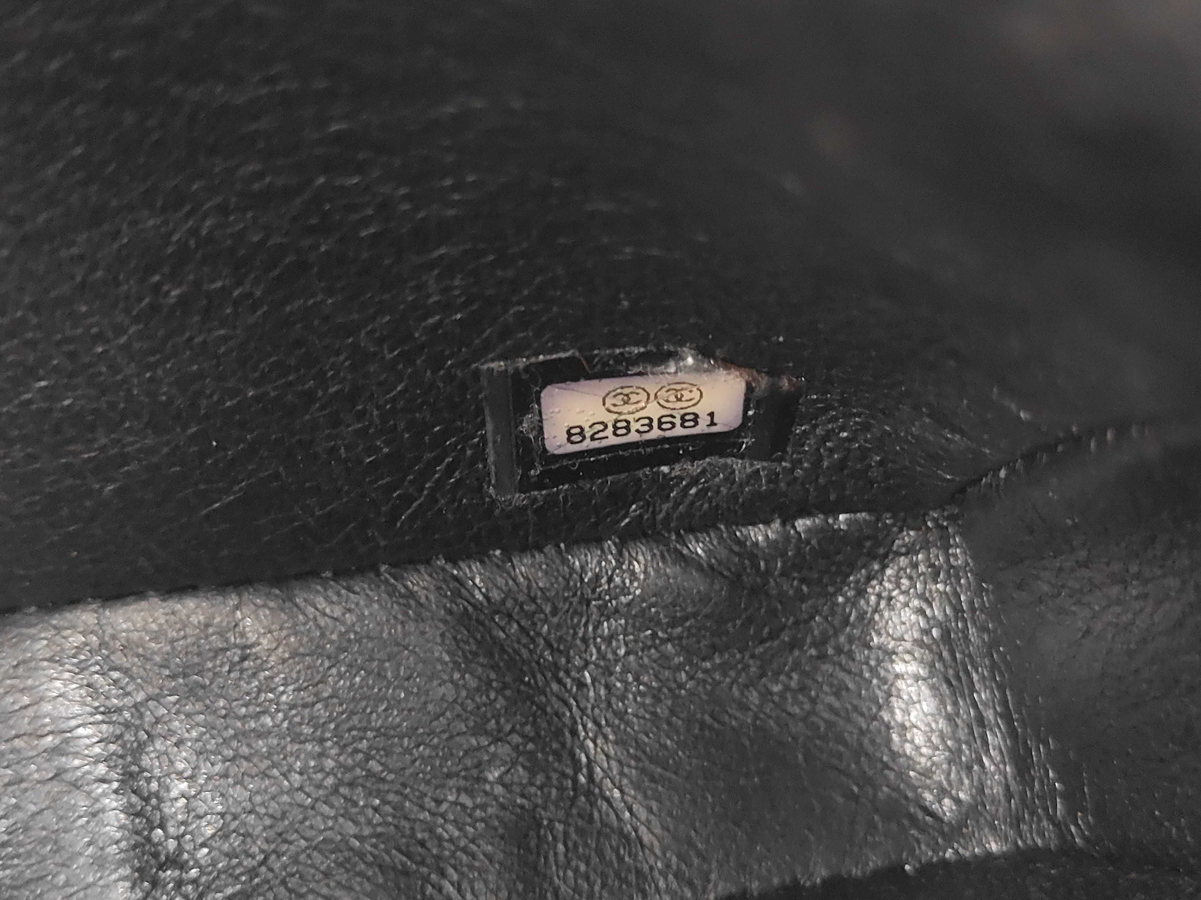Chocolate Bar Lambskin Chain Shoulder Bag — view 10