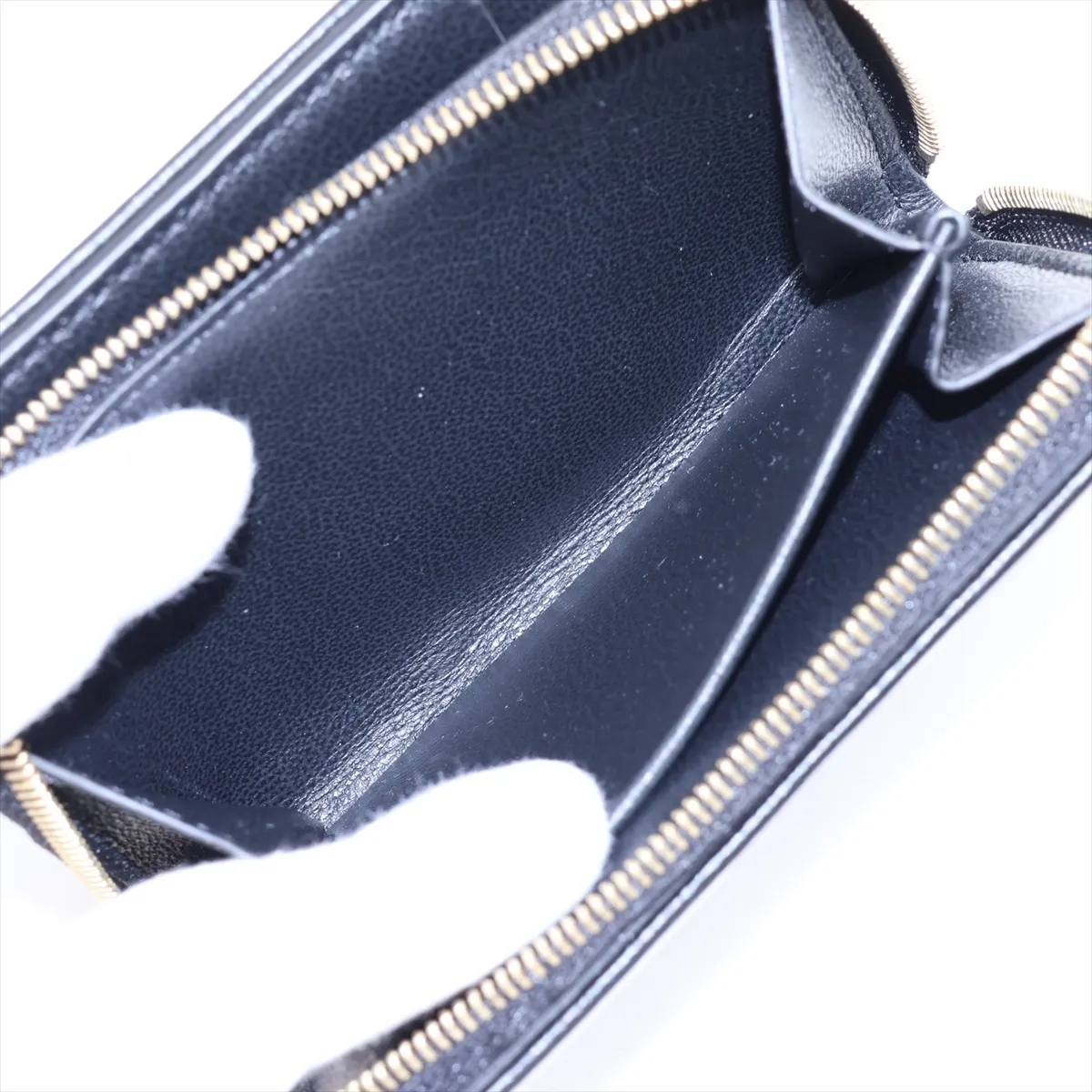 Monogram Embossed Portefeuille Lou M81599 Noir Compact Wallet (RFID Detector) — view 5