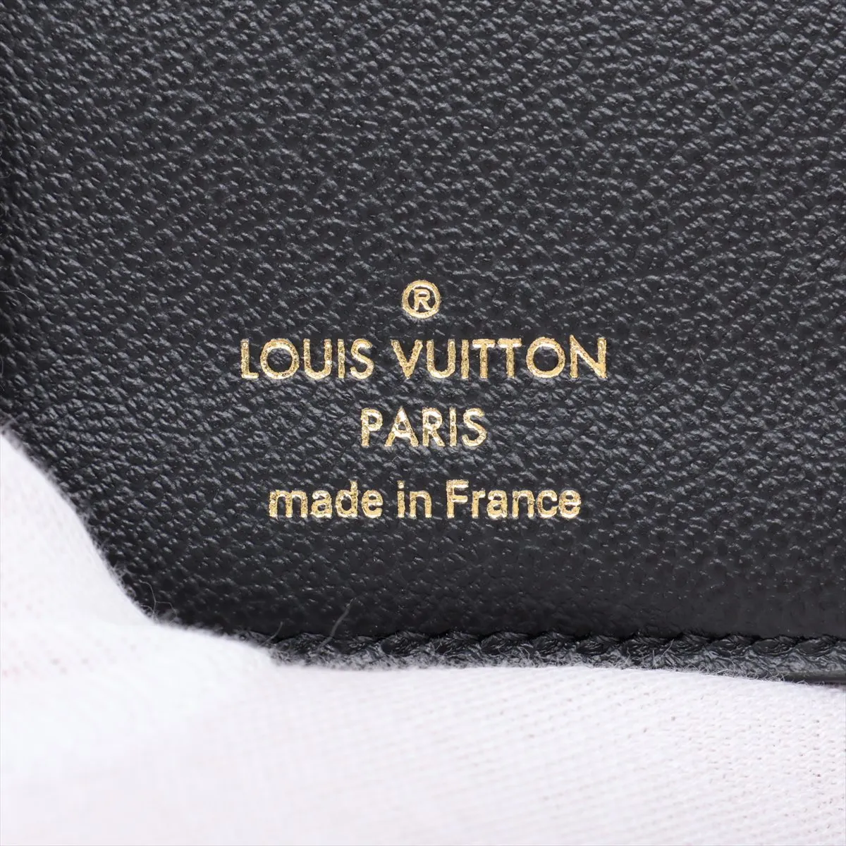 Monogram Embossed Portefeuille Lou M81599 Noir Compact Wallet (RFID Detector) — view 7