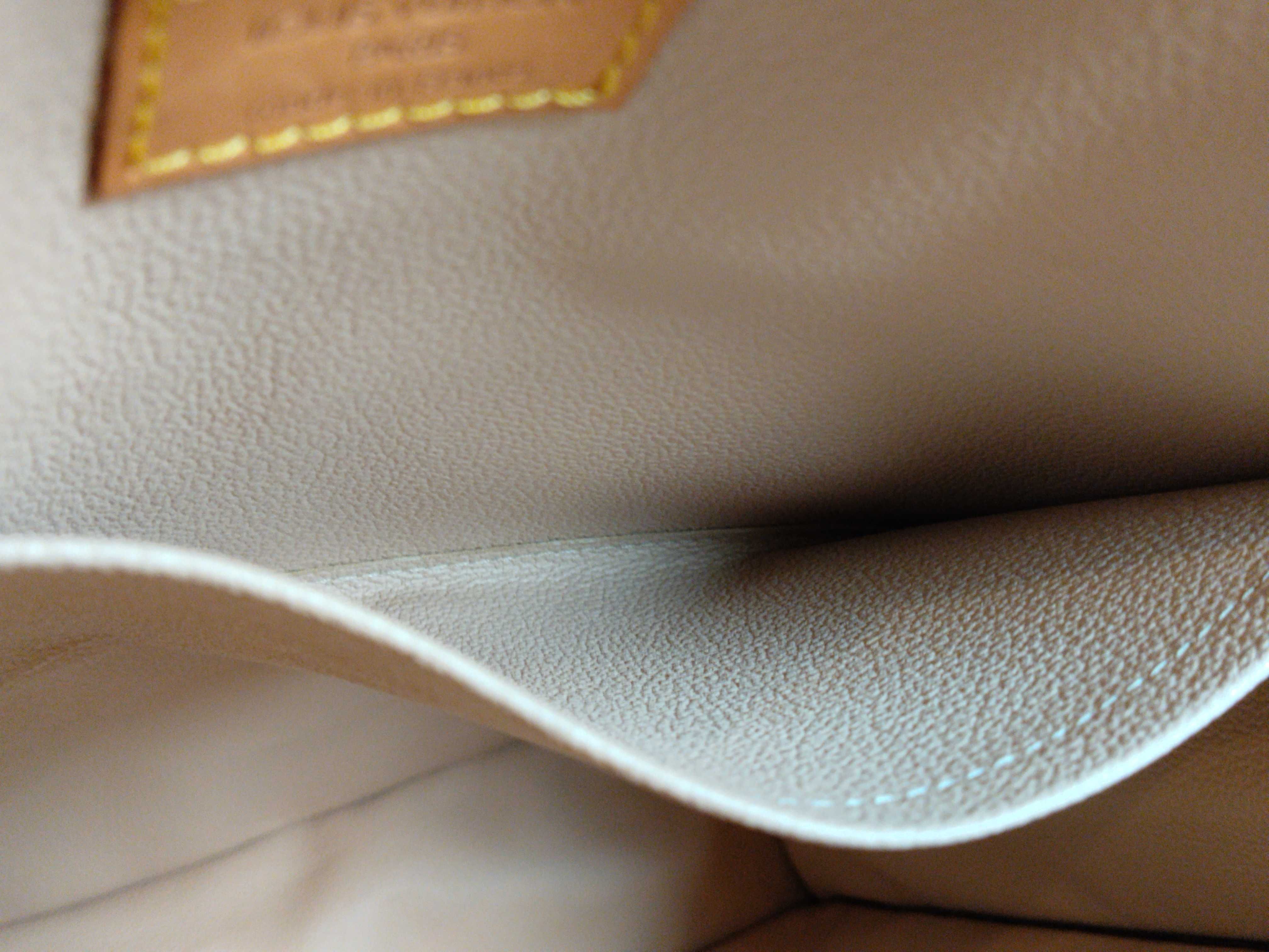 Monogram Louis Vuitton Plat Leather Handbag — view 12