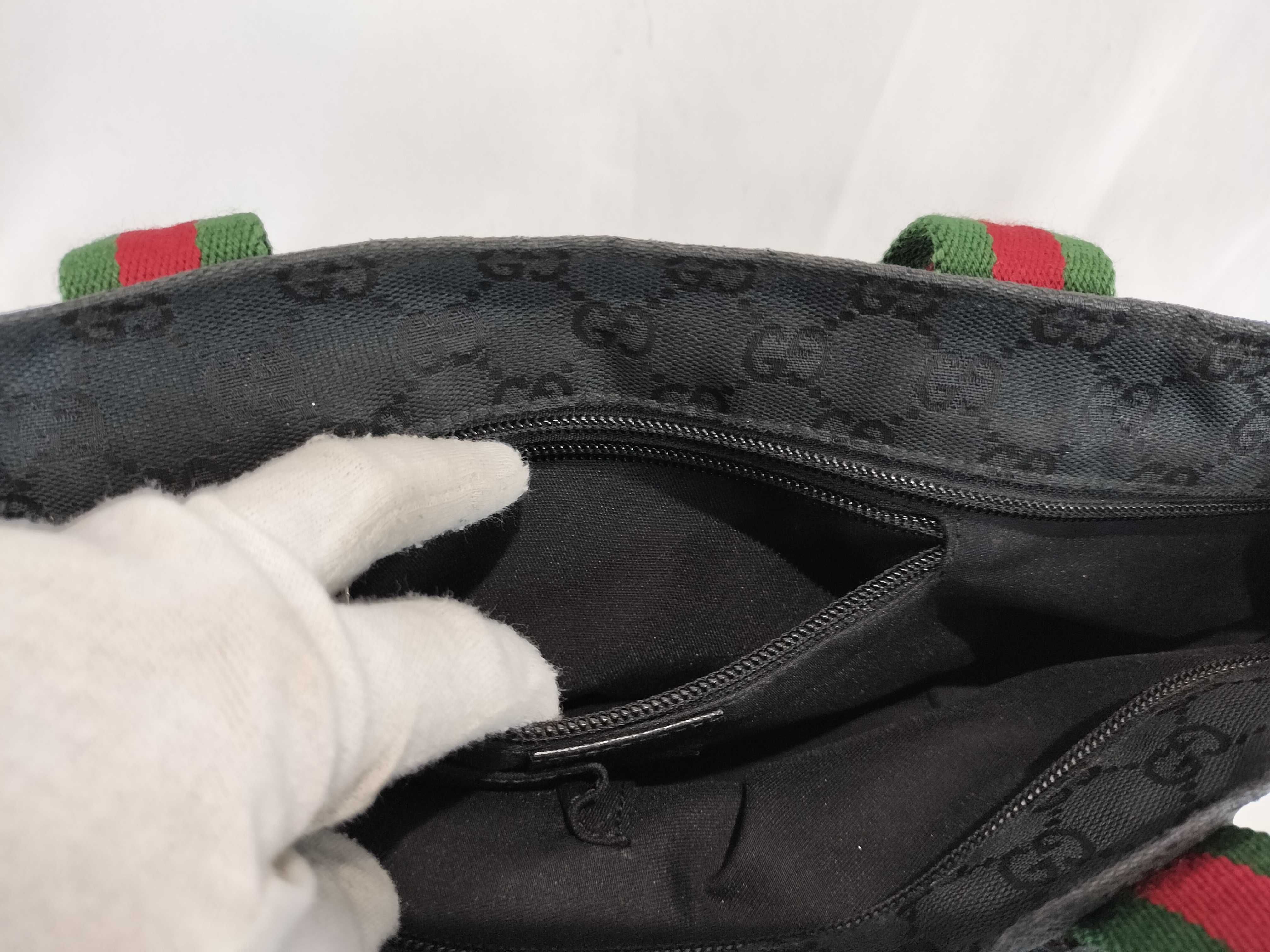 GG Canvas Gucci Boat-Shaped Tote GG Canvas/Sherry Line/Black Handbag — view 10