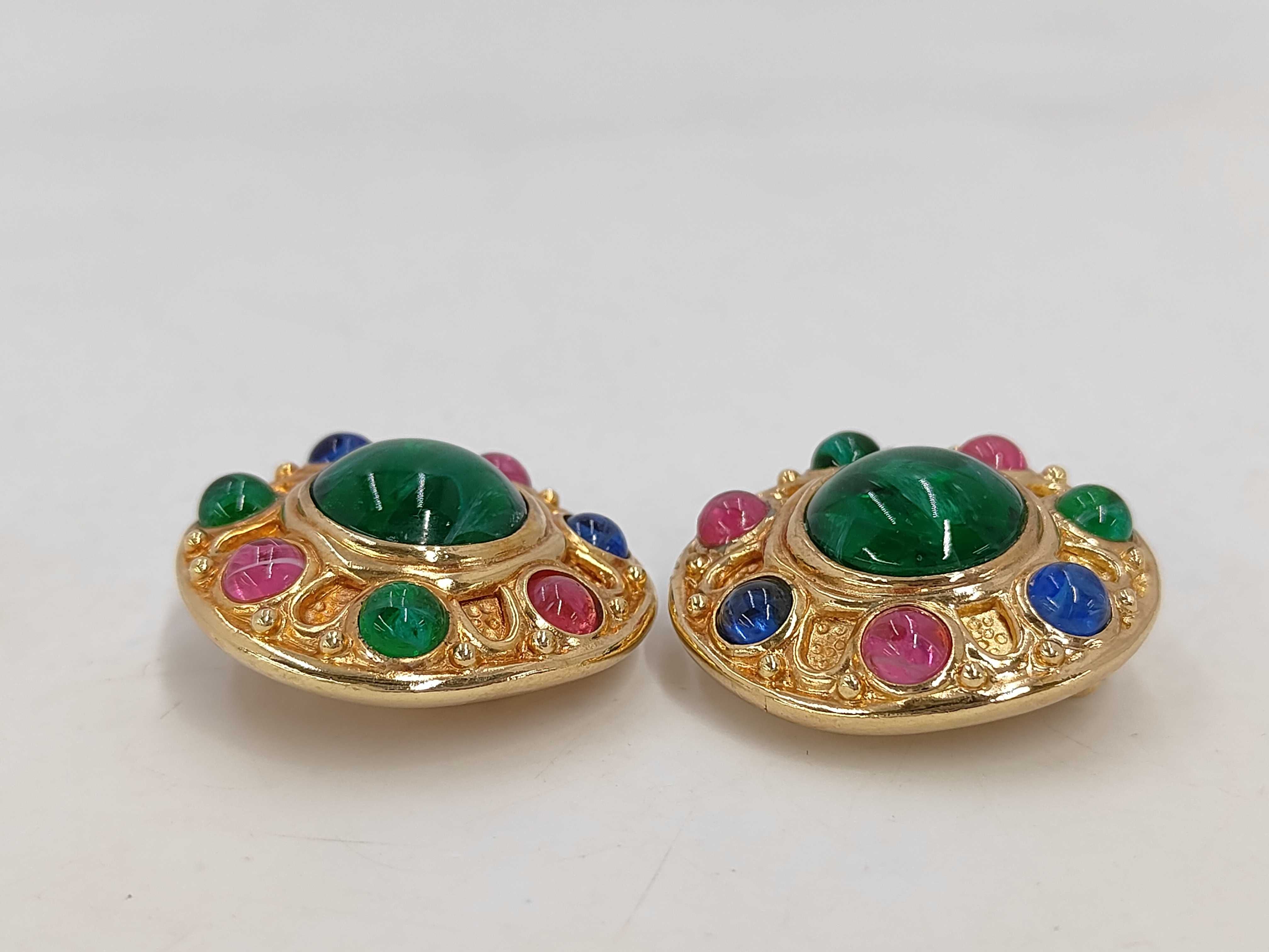 earrings — view 3