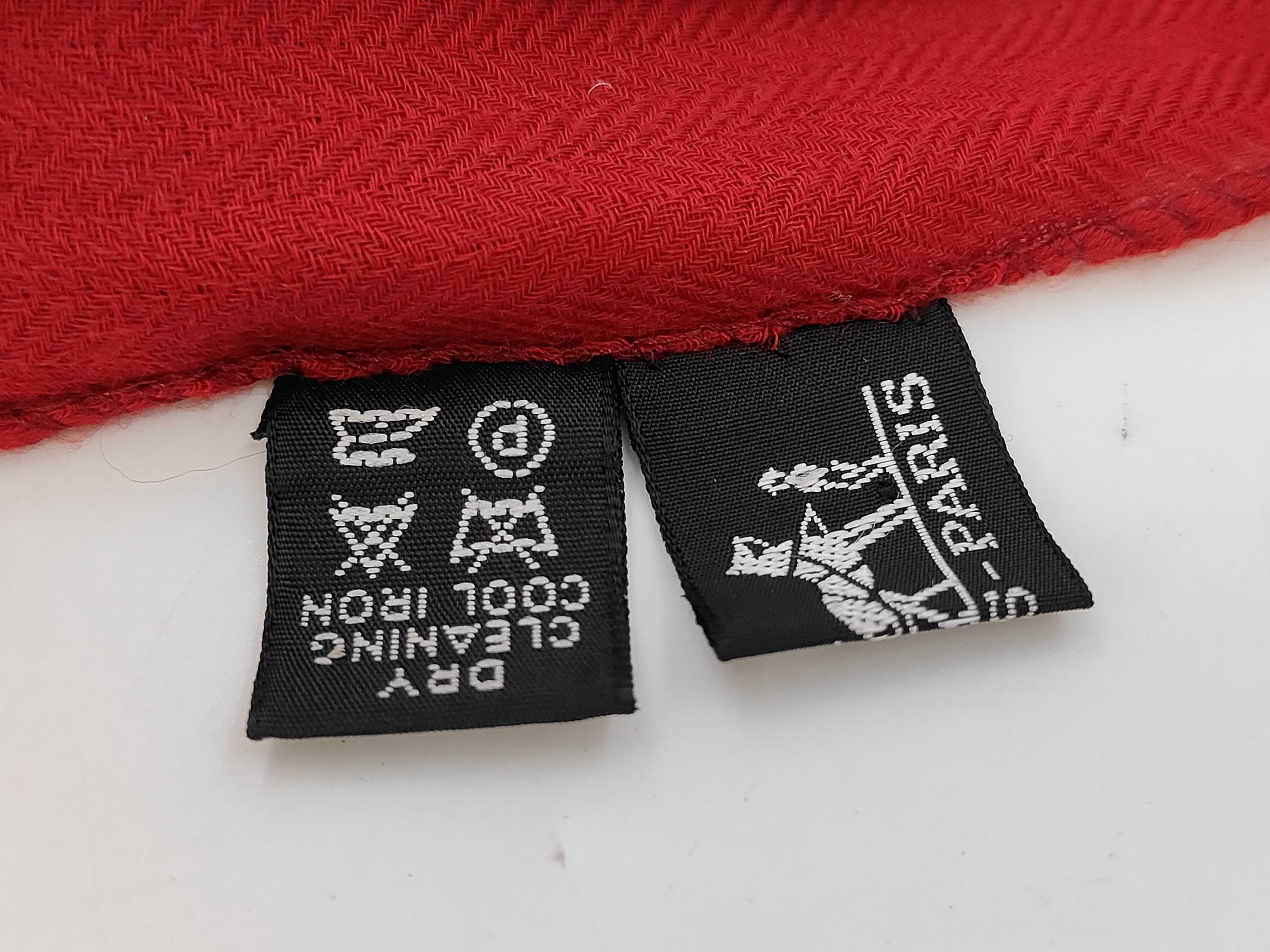 scarf, cashmere wool, H logo, red, with box and other accessories. — view 4