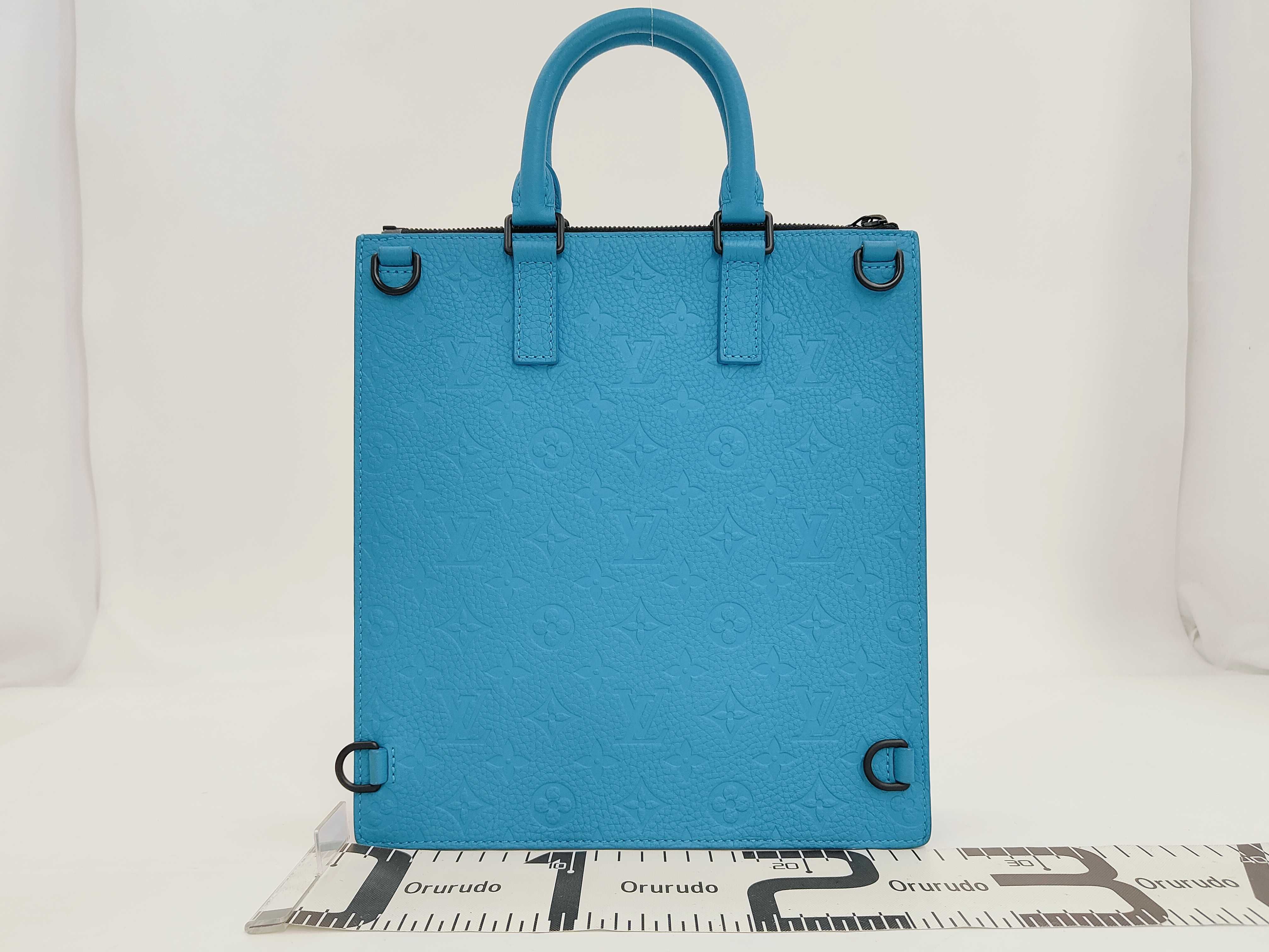 Taurillon Sac Plat Messenger Shoulder Bag — view 2