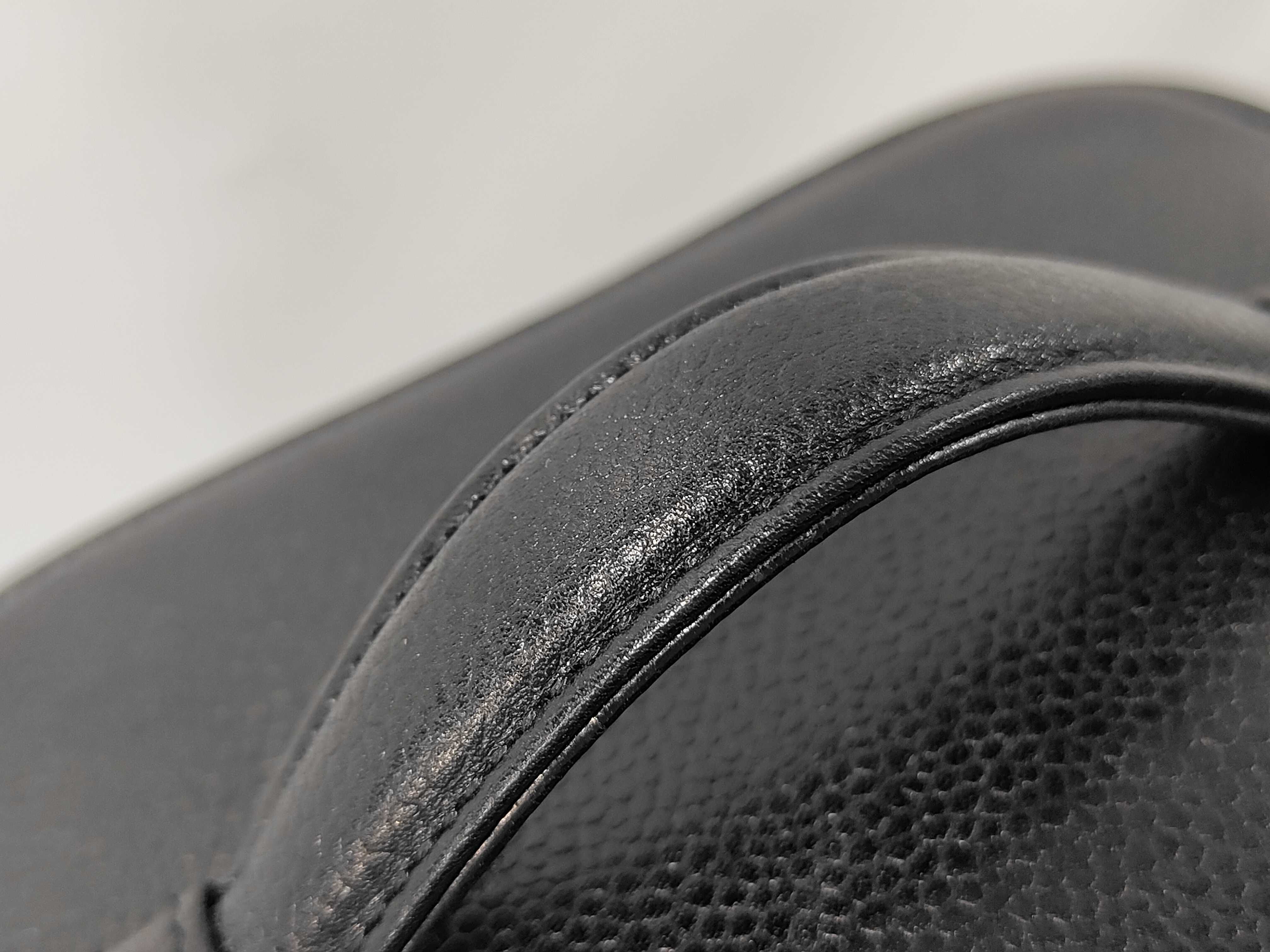 Caviar Skin Vanity Bag — view 7