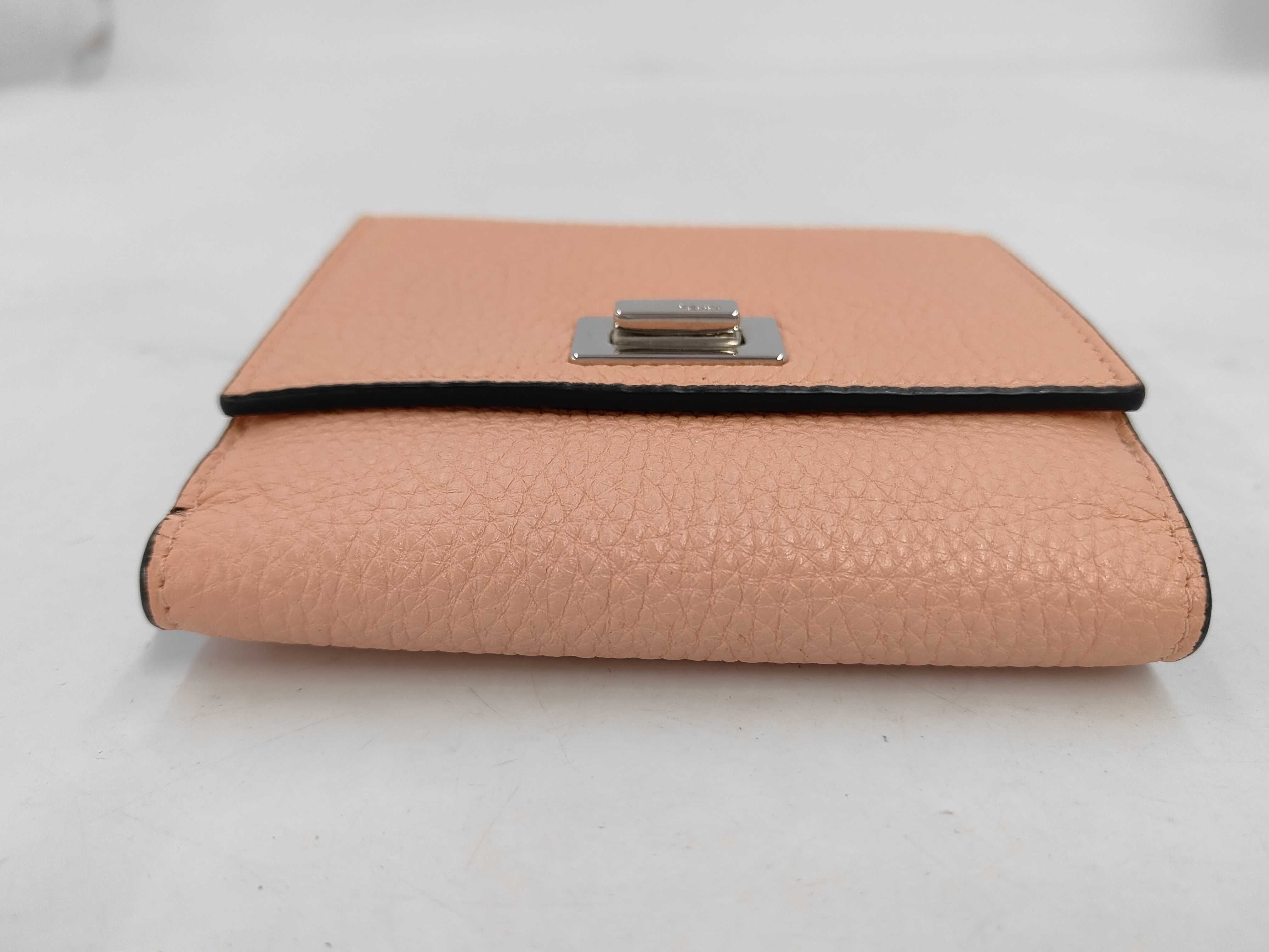 Peekaboo Compact Wallet — view 3