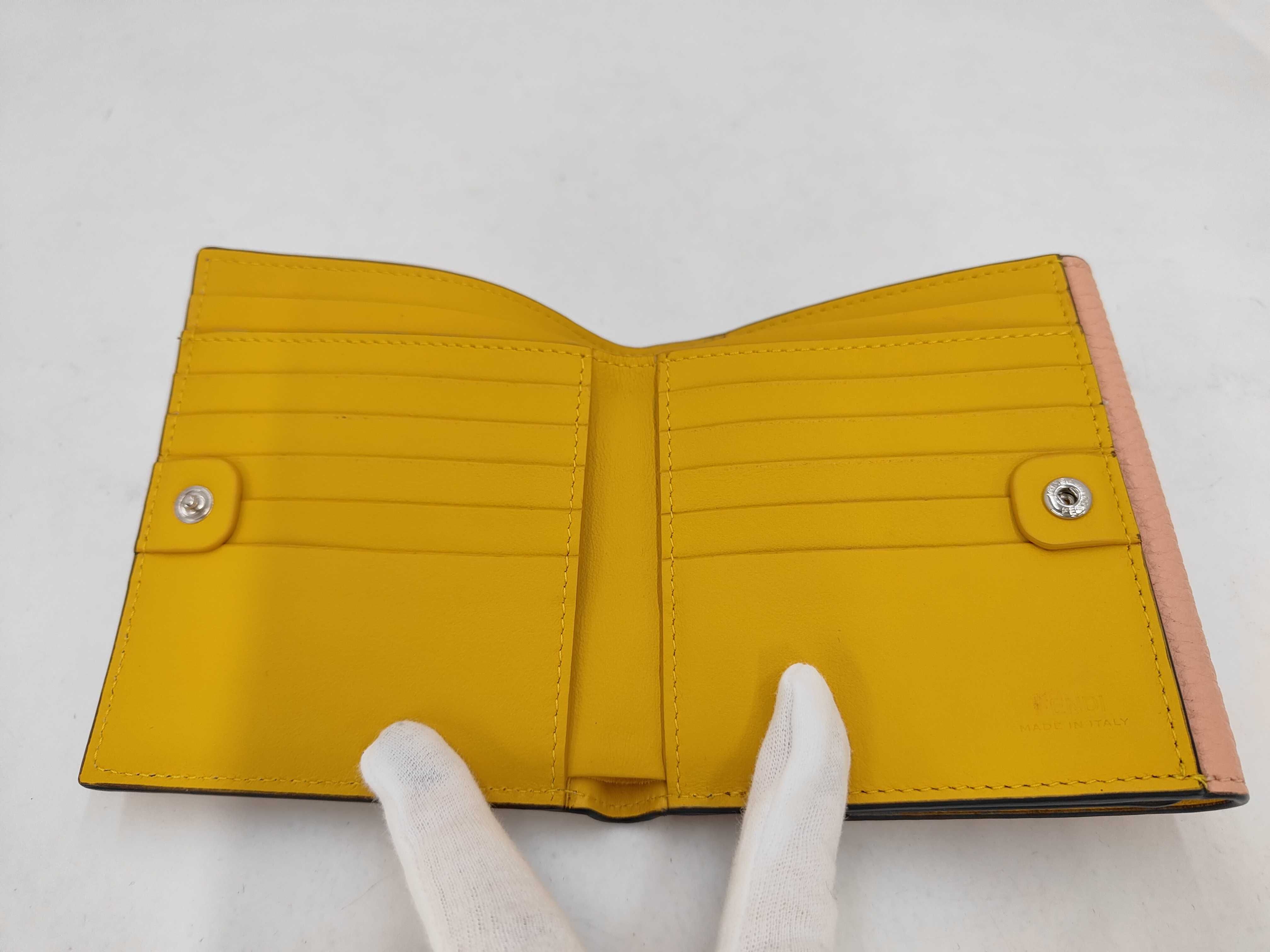 Peekaboo Compact Wallet — view 6