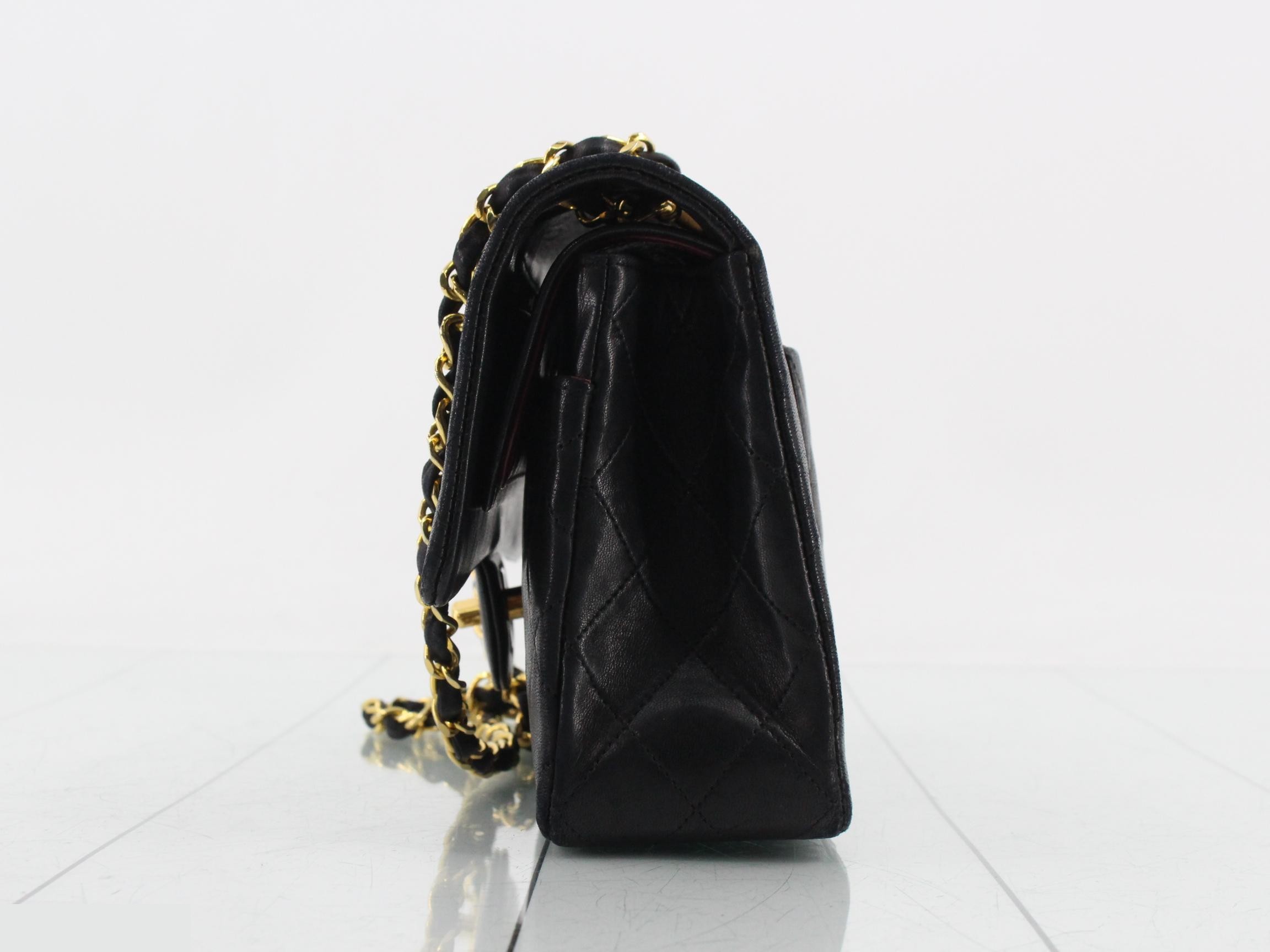Matelassé (bag) - Shoulder bag — view 3