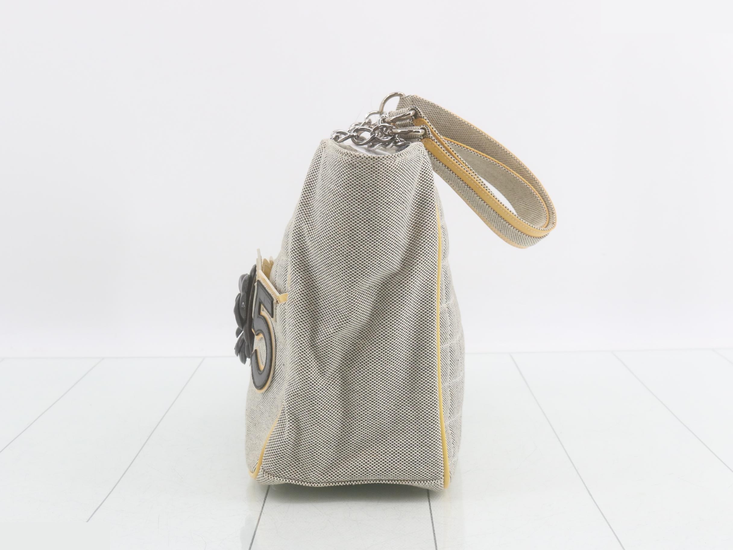 Camellia (Bag) - Tote Bag — view 3