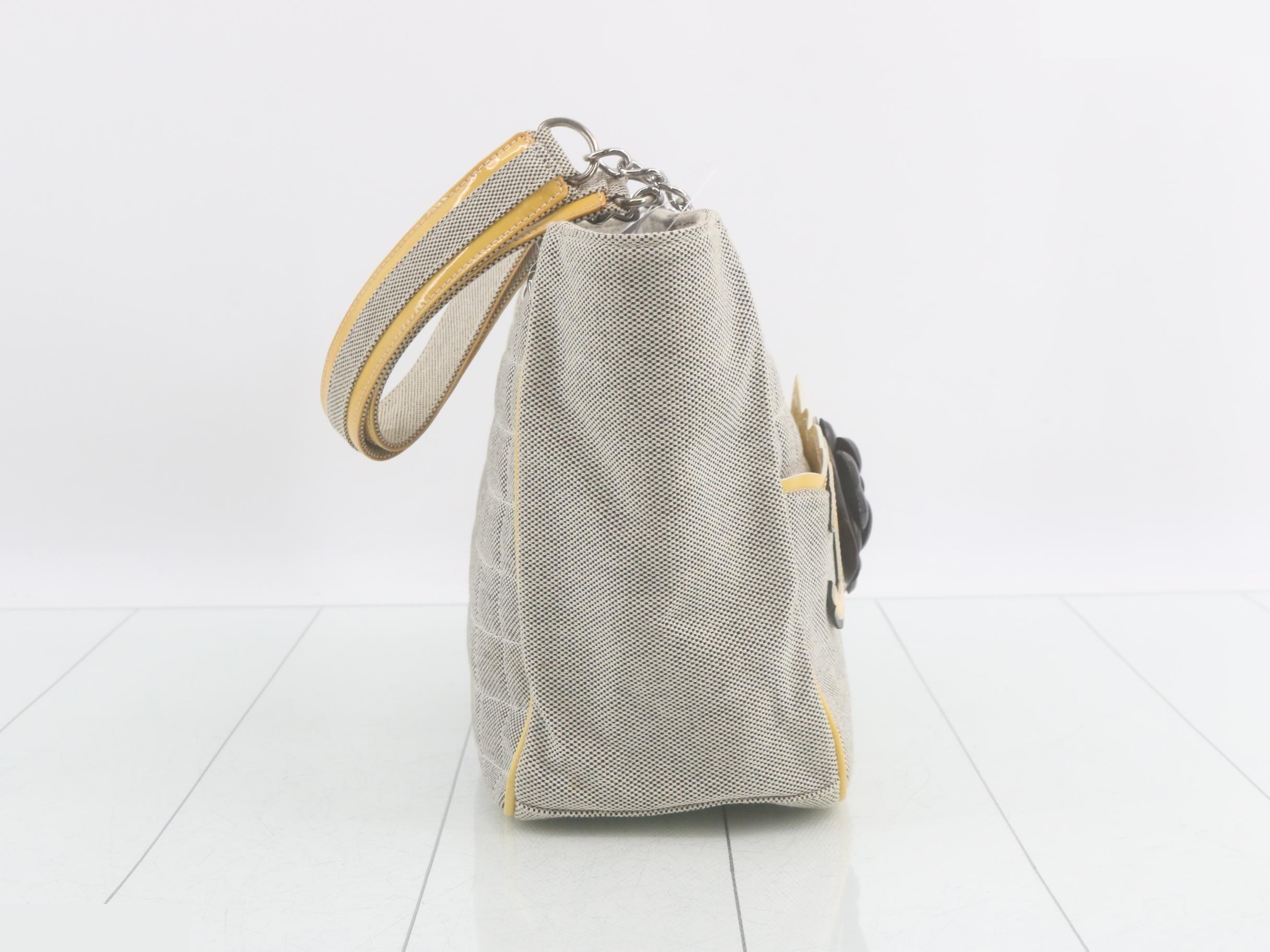 Camellia (Bag) - Tote Bag — view 4