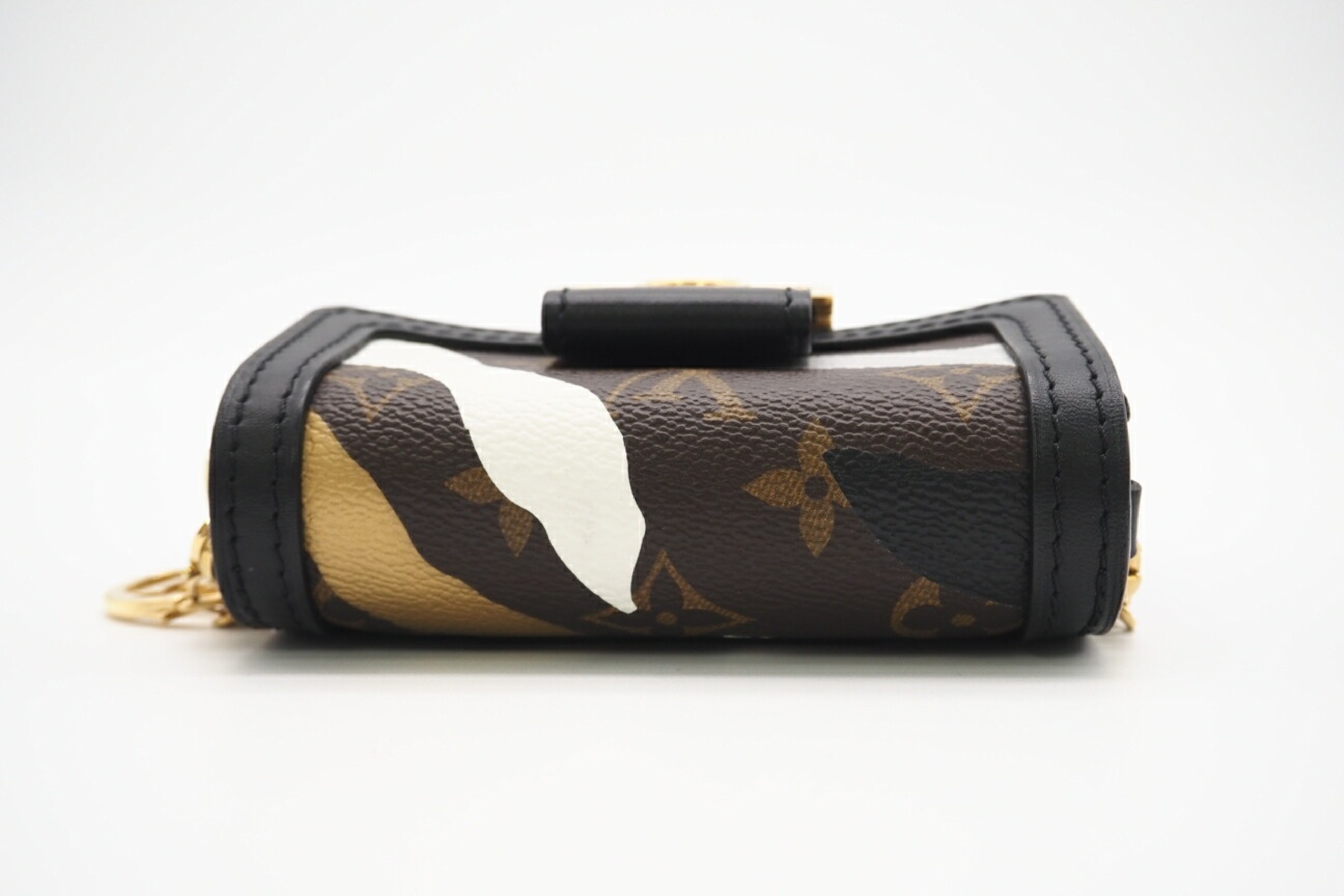 M69086 League of Legends Bumbag Dauphine BB Shoulder Bag with 2 Shoulder Straps and Dust Bag — view 5