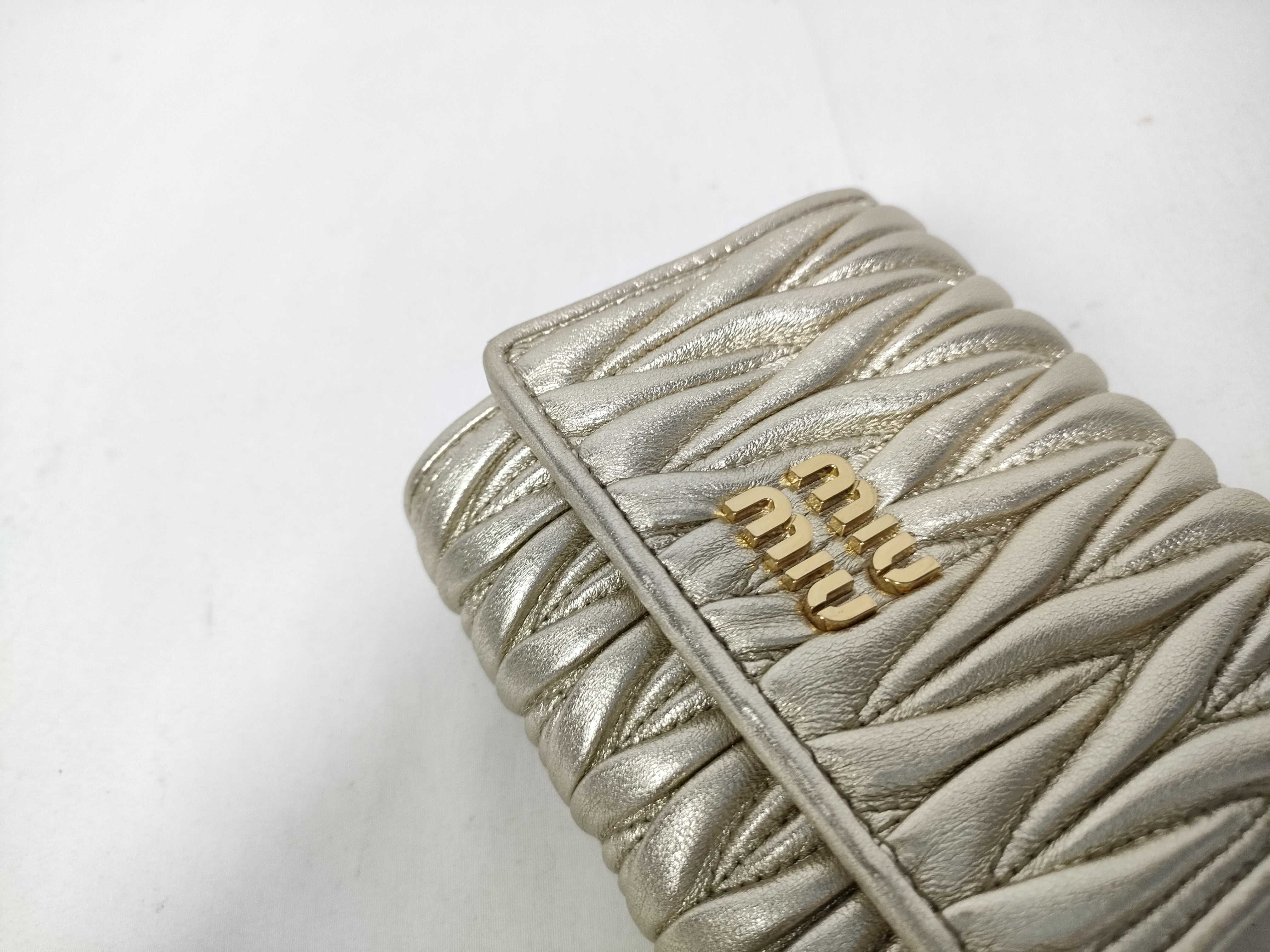 Matelassé Folding Wallet, Gold — view 4