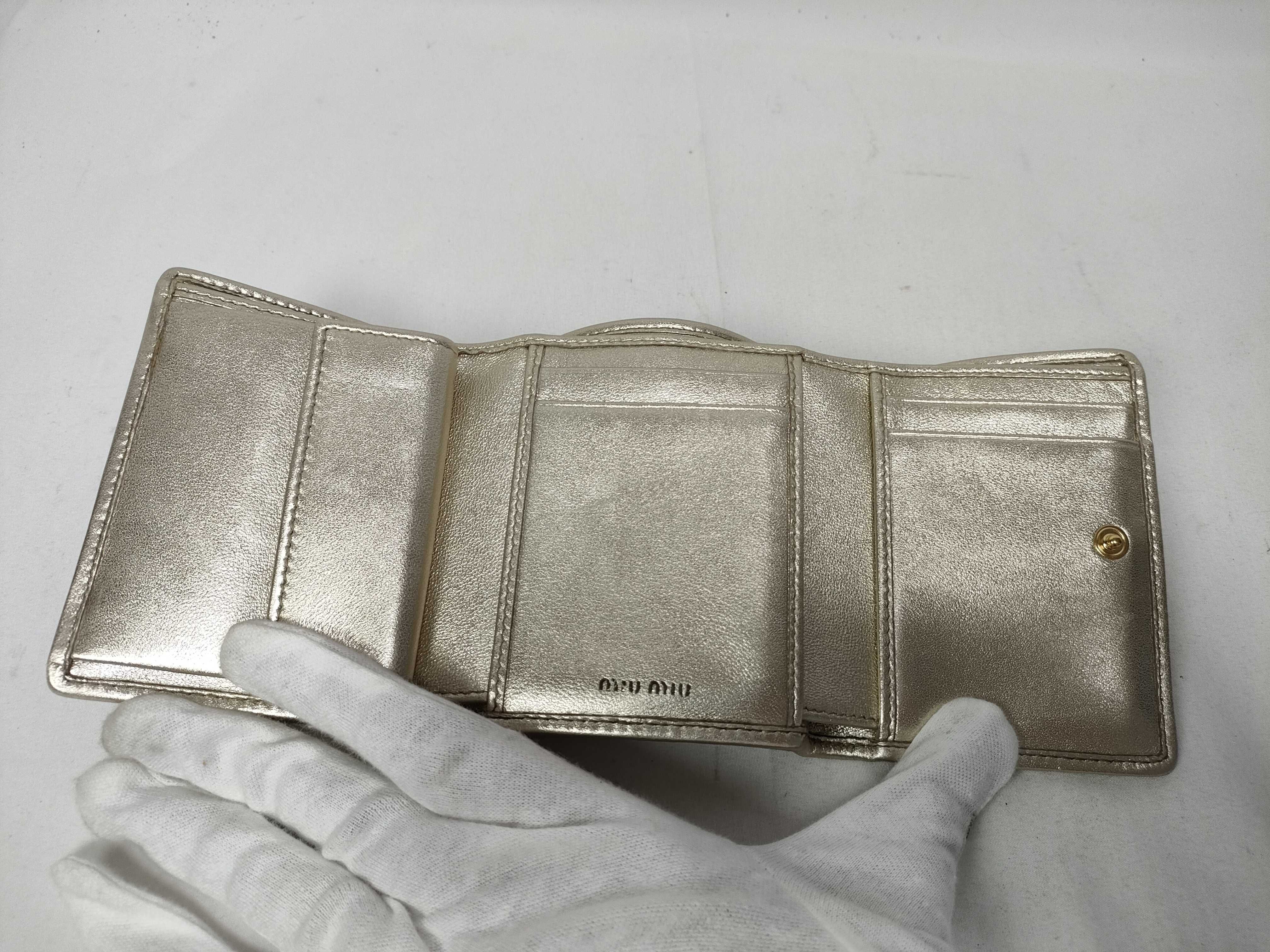 Matelassé Folding Wallet, Gold — view 8