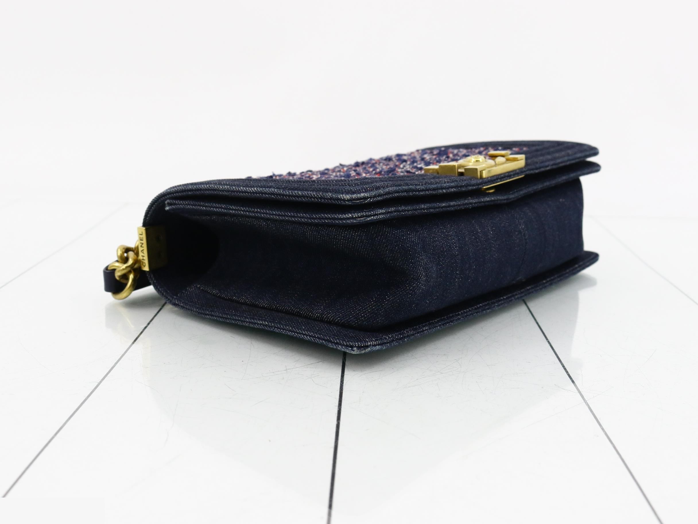 Boy Chanel Chain Shoulder Bag - Denim x Tweed — view 5