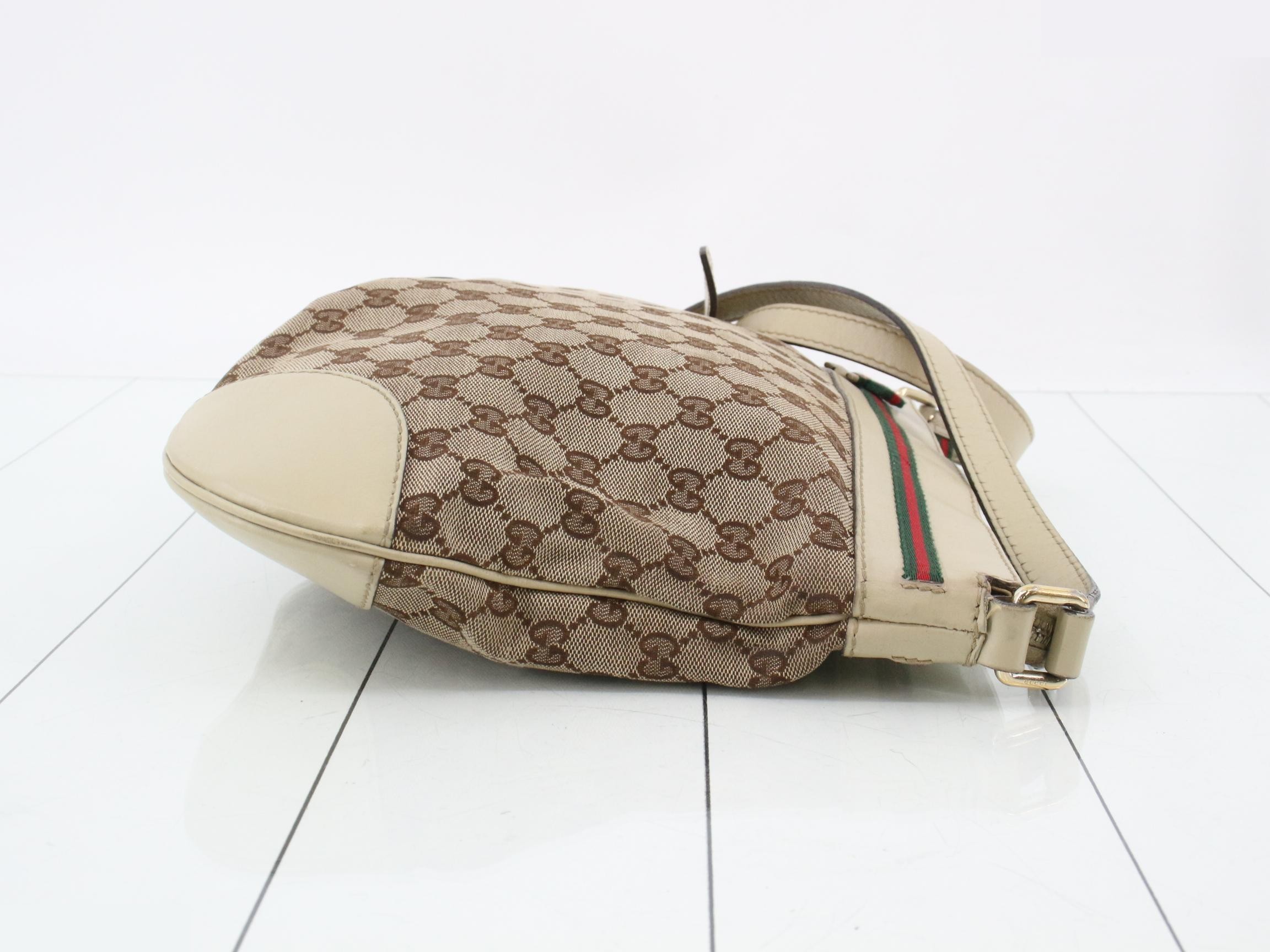 GG Canvas (Bag) - Shoulder Bag — view 3