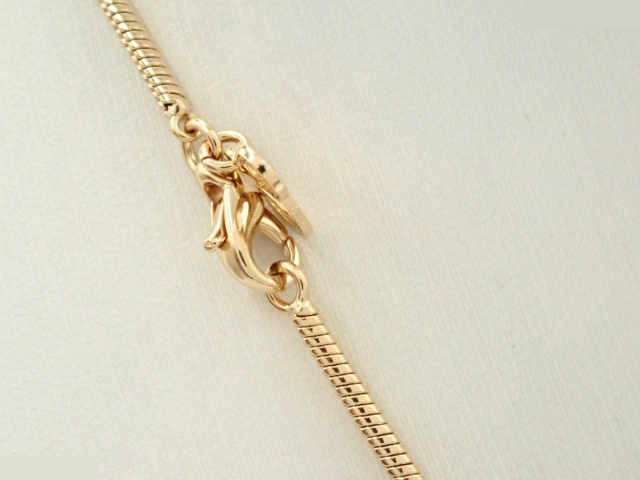 Other line: Precious metals, necklaces, pendants, neck circumference approximately 54 cm. — view 2