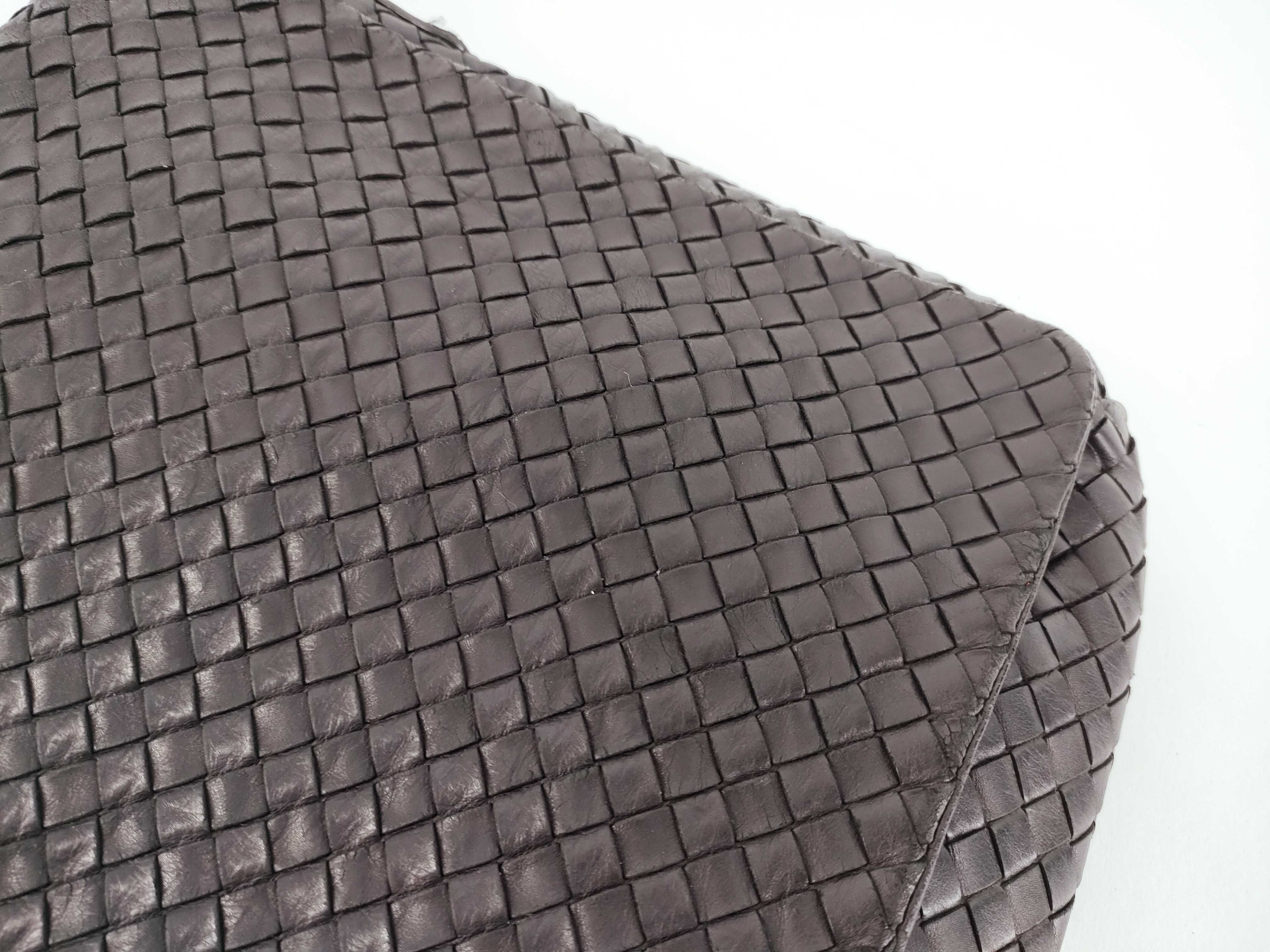Intrecciato Bottega Veneta Shoulder Bag — view 13