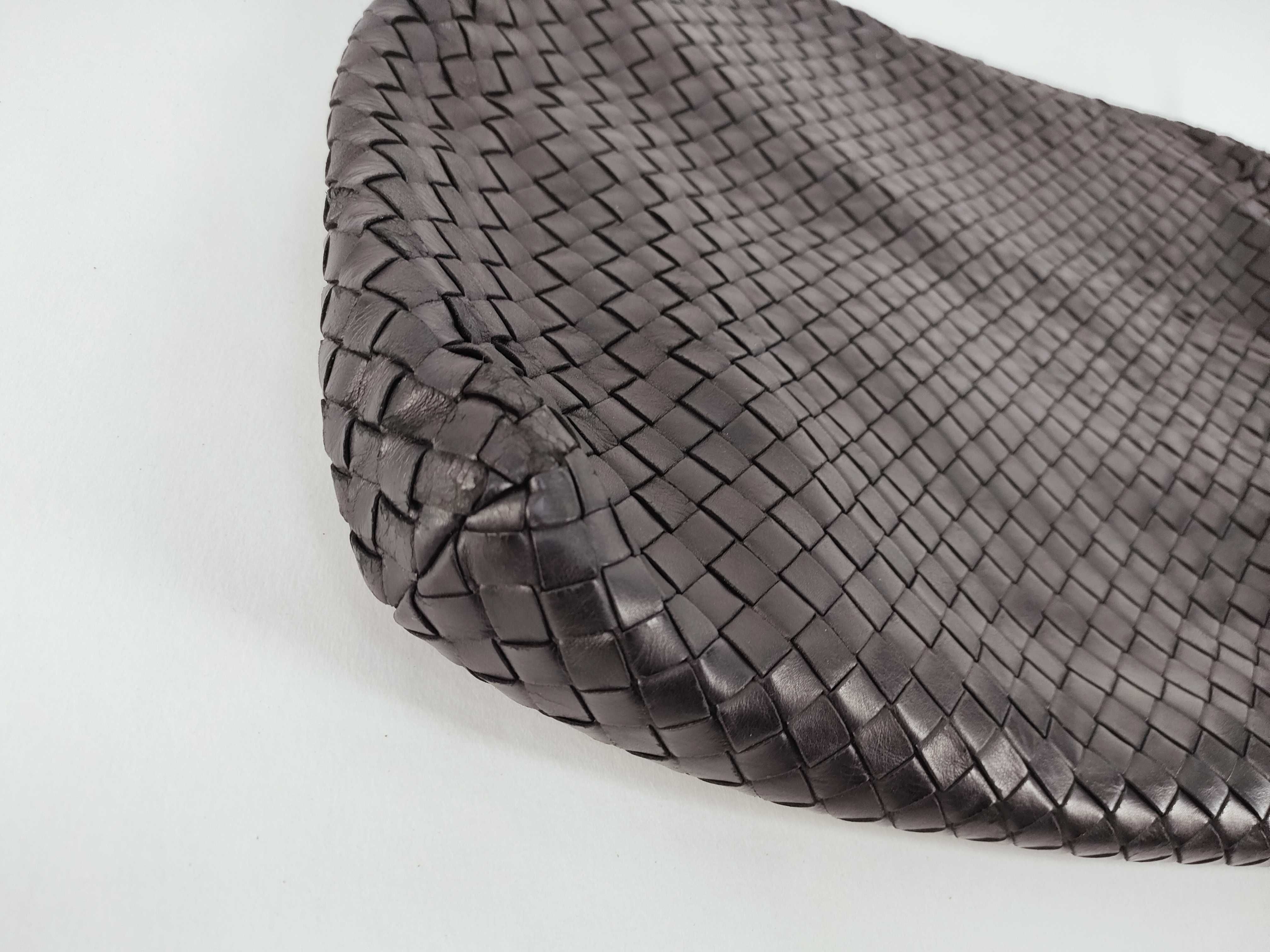 Intrecciato Bottega Veneta Shoulder Bag — view 3