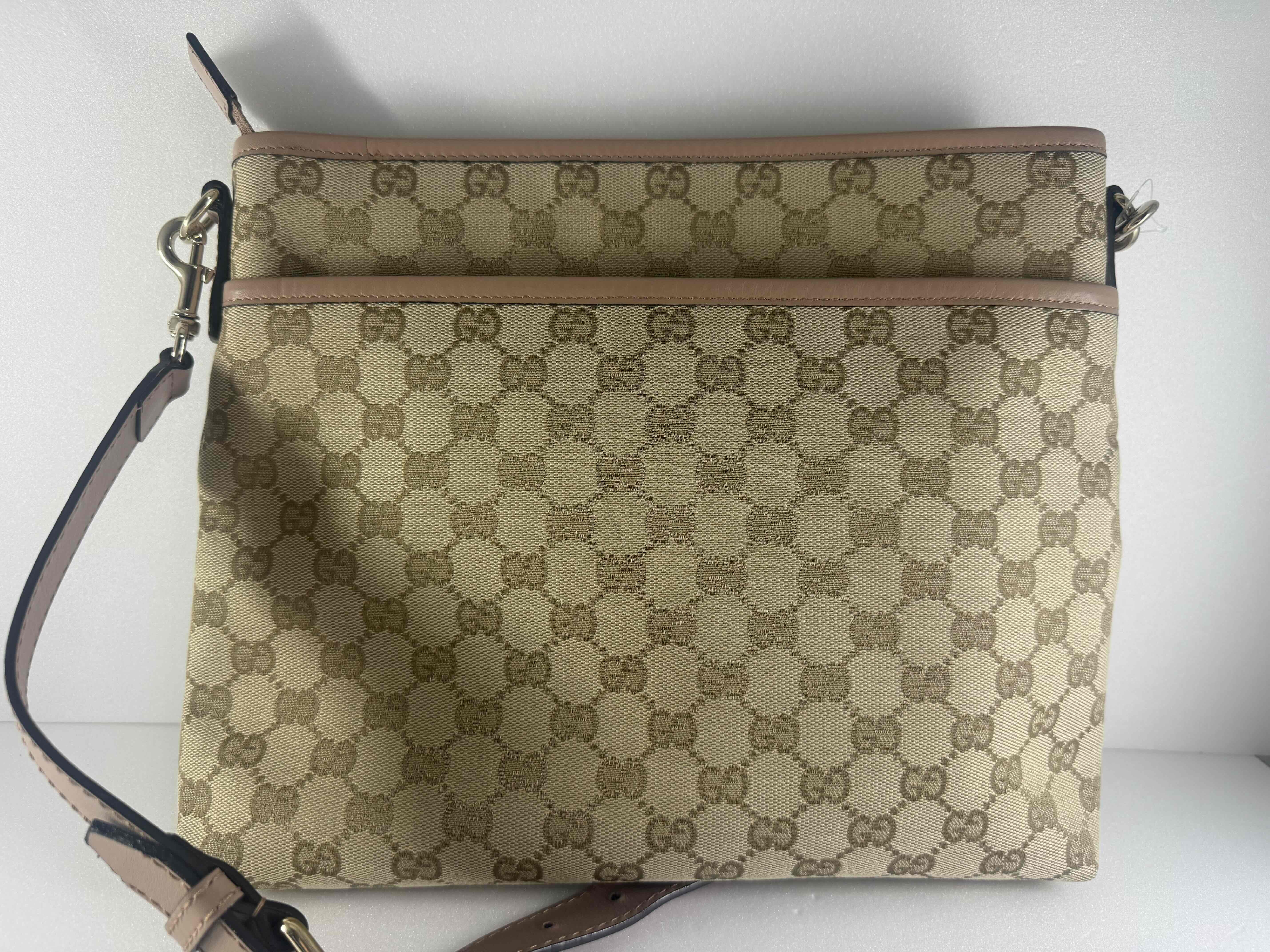 GG Canvas Shoulder Bag — view 2