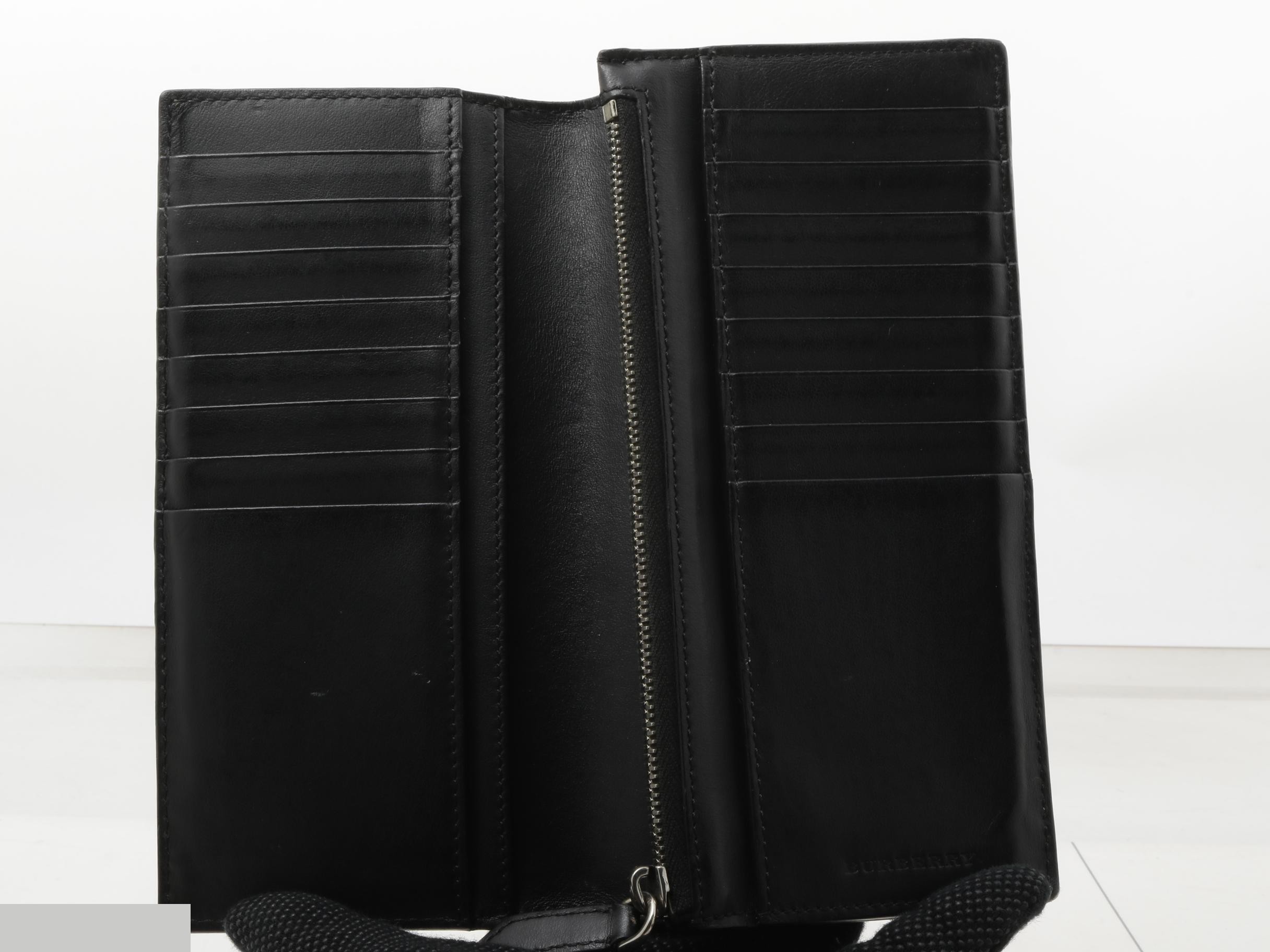 Nova Check PVC Bi-fold Long Wallet — view 4