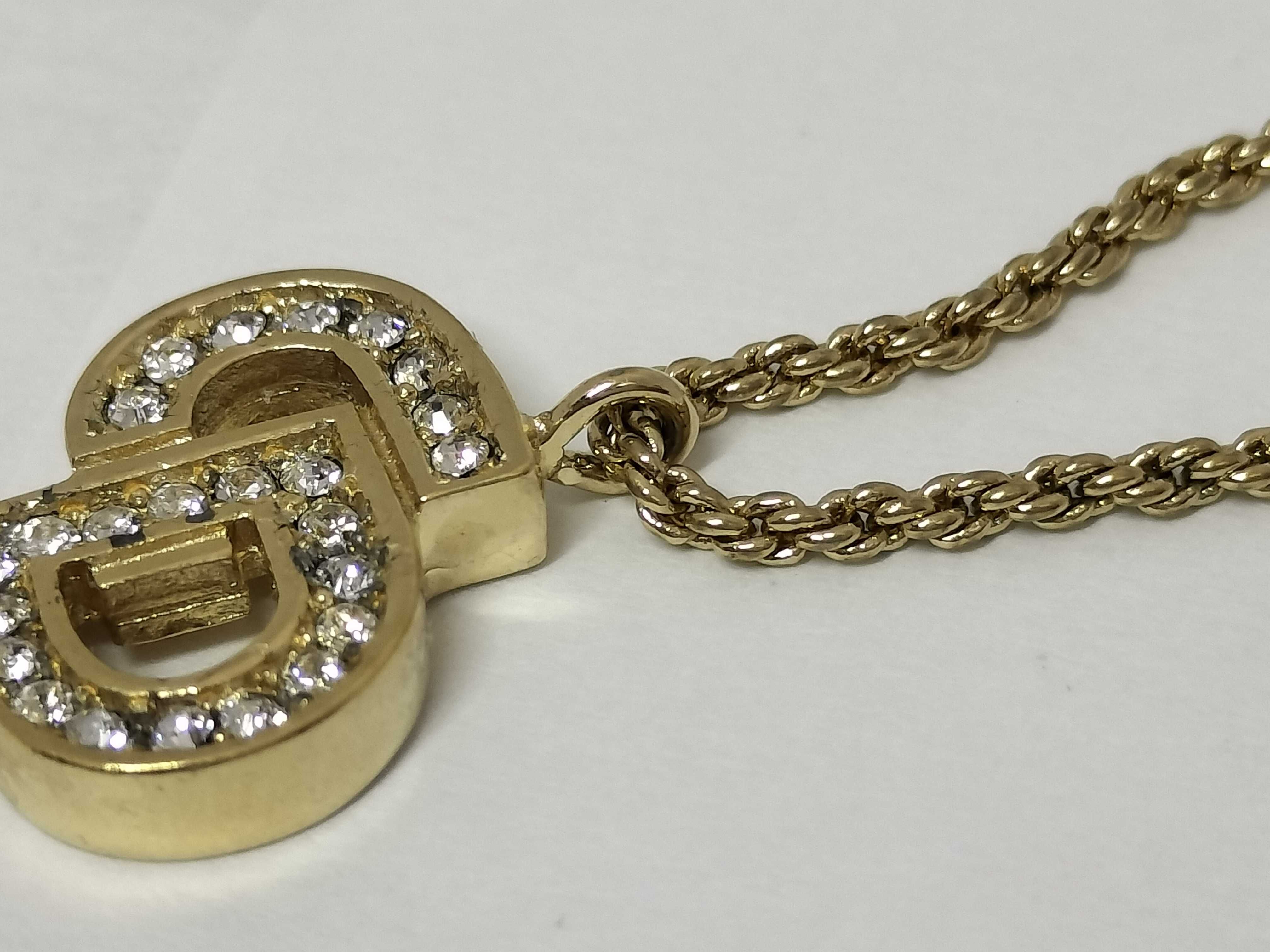 CD rhinestone necklace — view 9