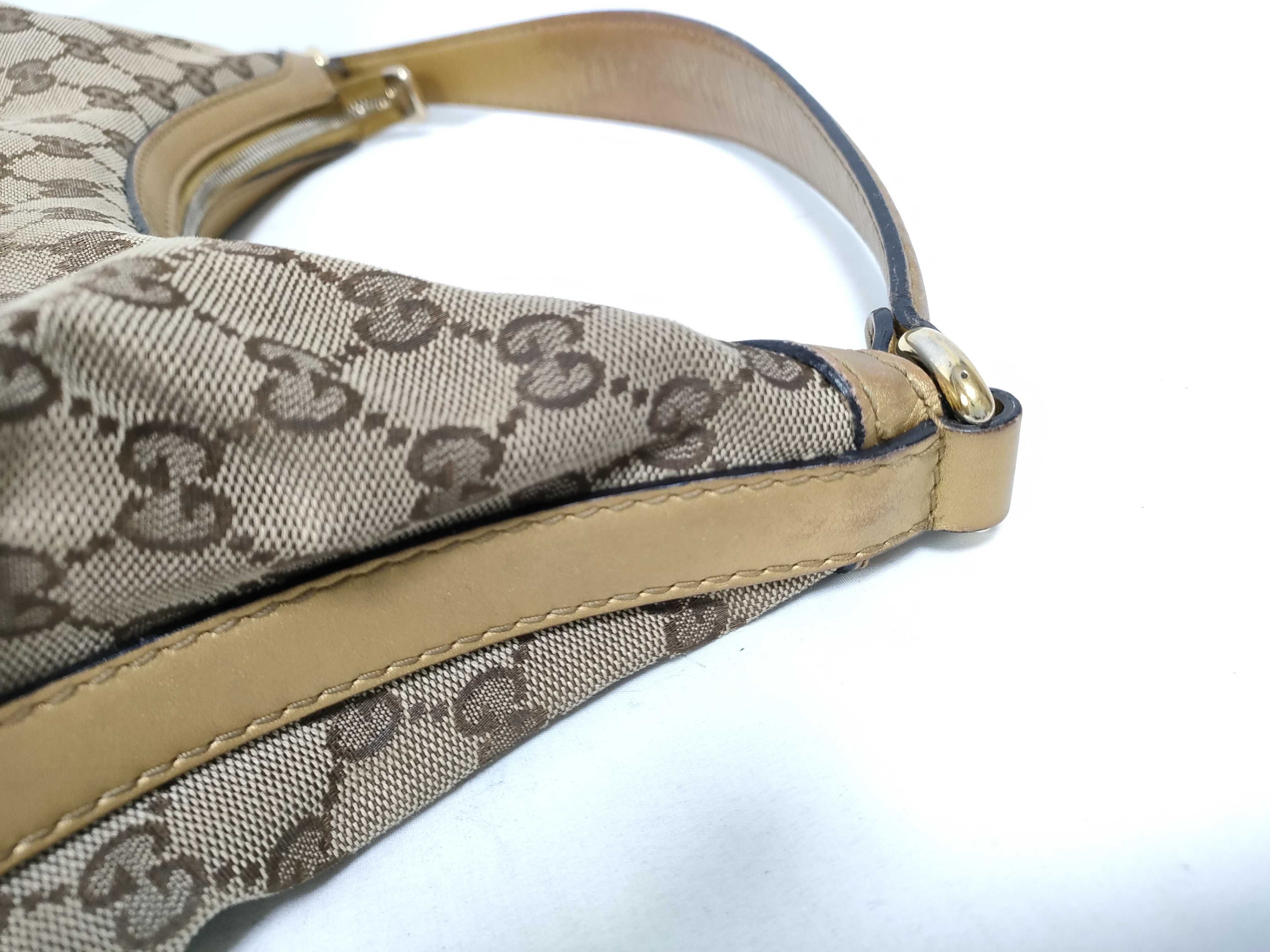 Gold GG Canvas Vintage Heart-Shaped Wrist Bag Shoulder Bag — view 7