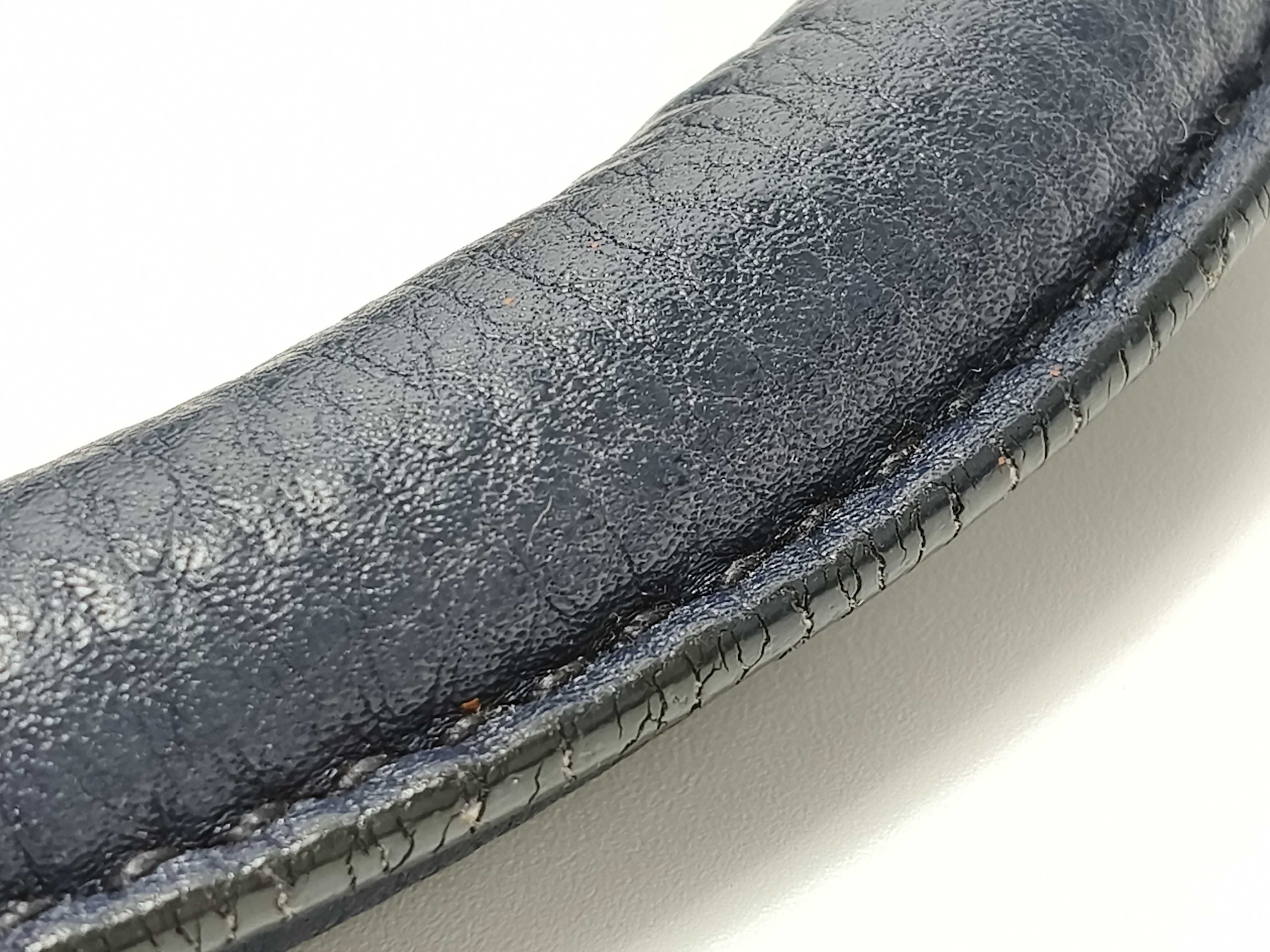 shoulder bag — view 4