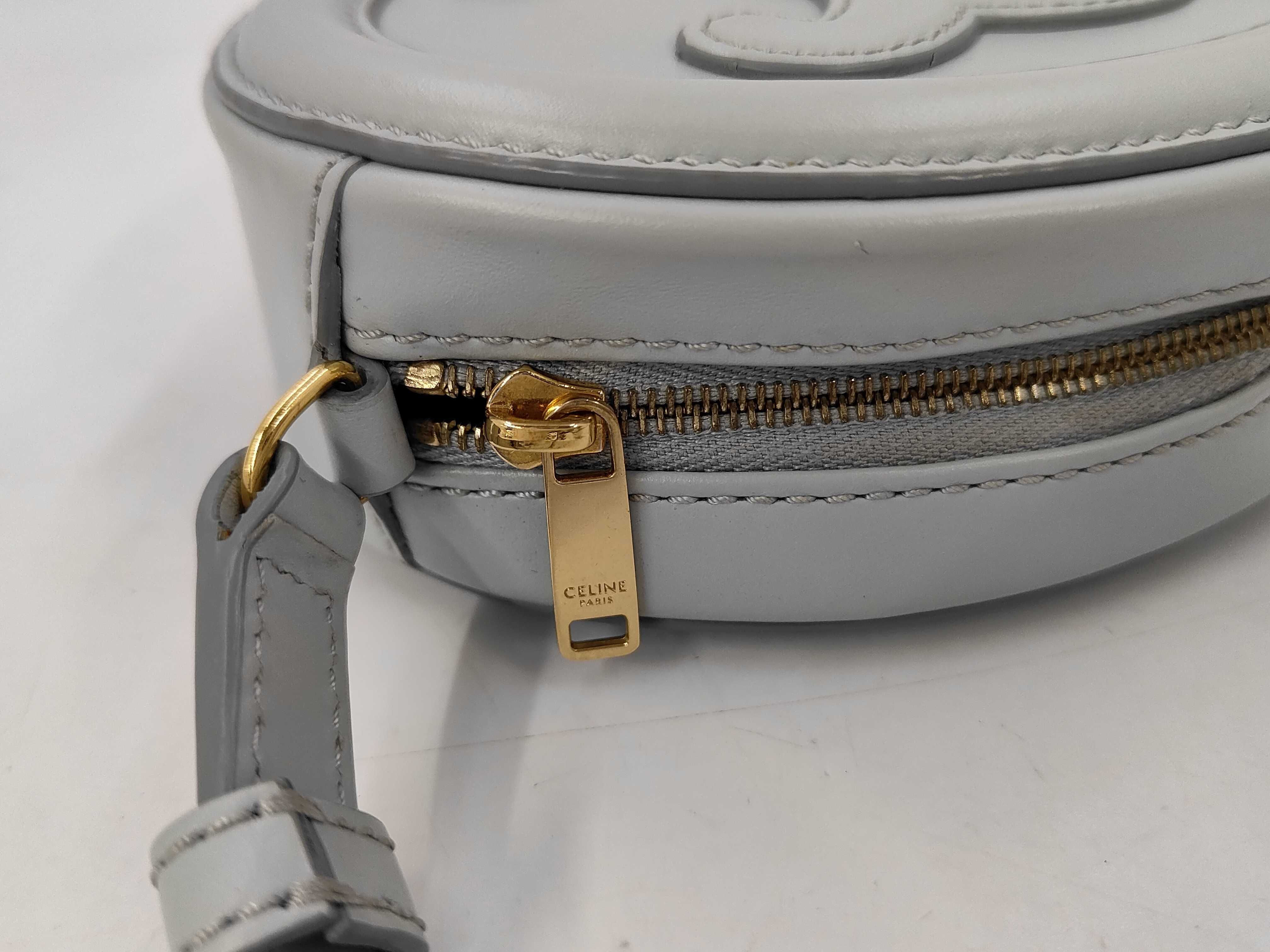 Light Blue Calf Oval Purse Cuir Triomphe Shoulder Bag — view 8
