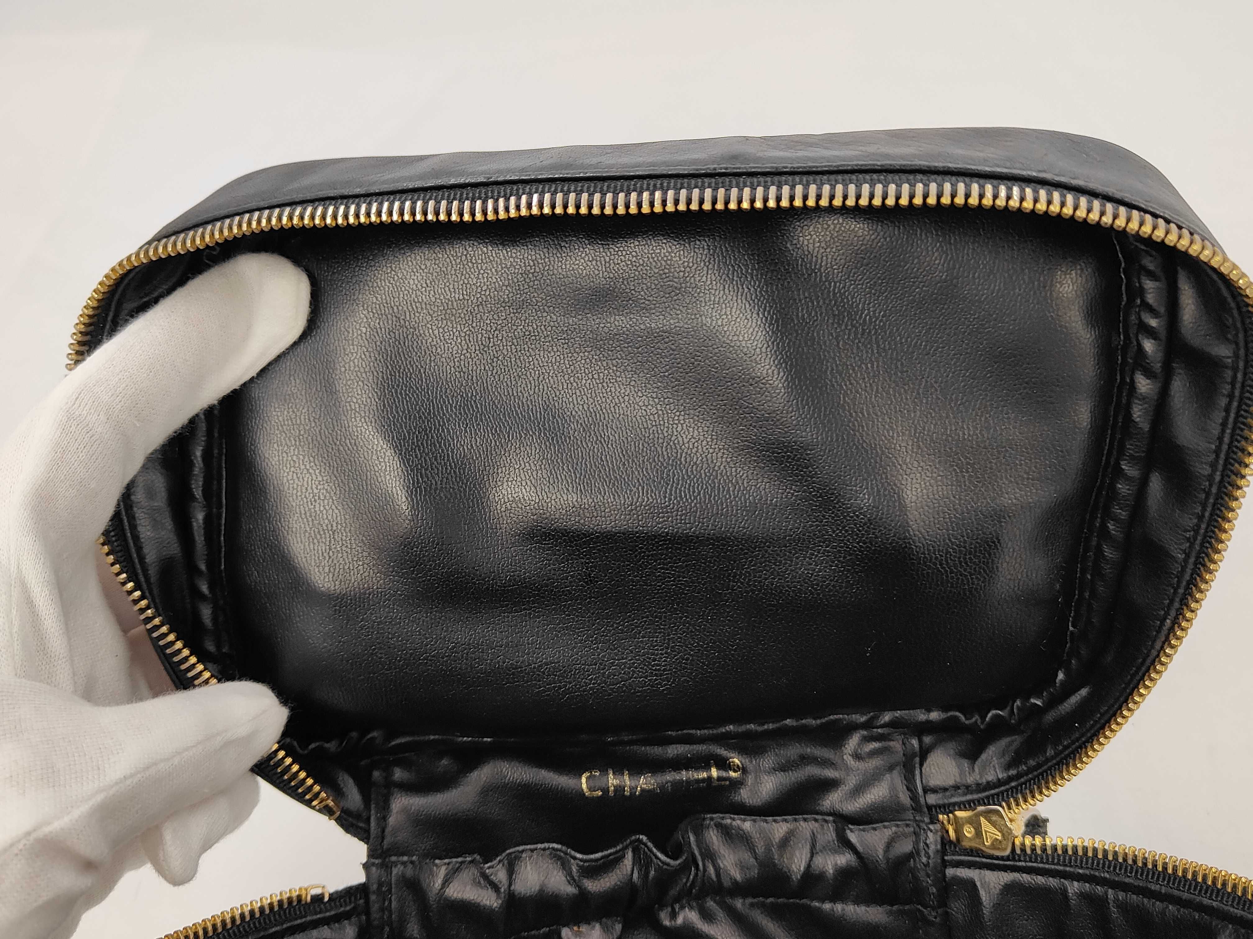 Bicolore Black Lambskin Vanity Bag — view 9