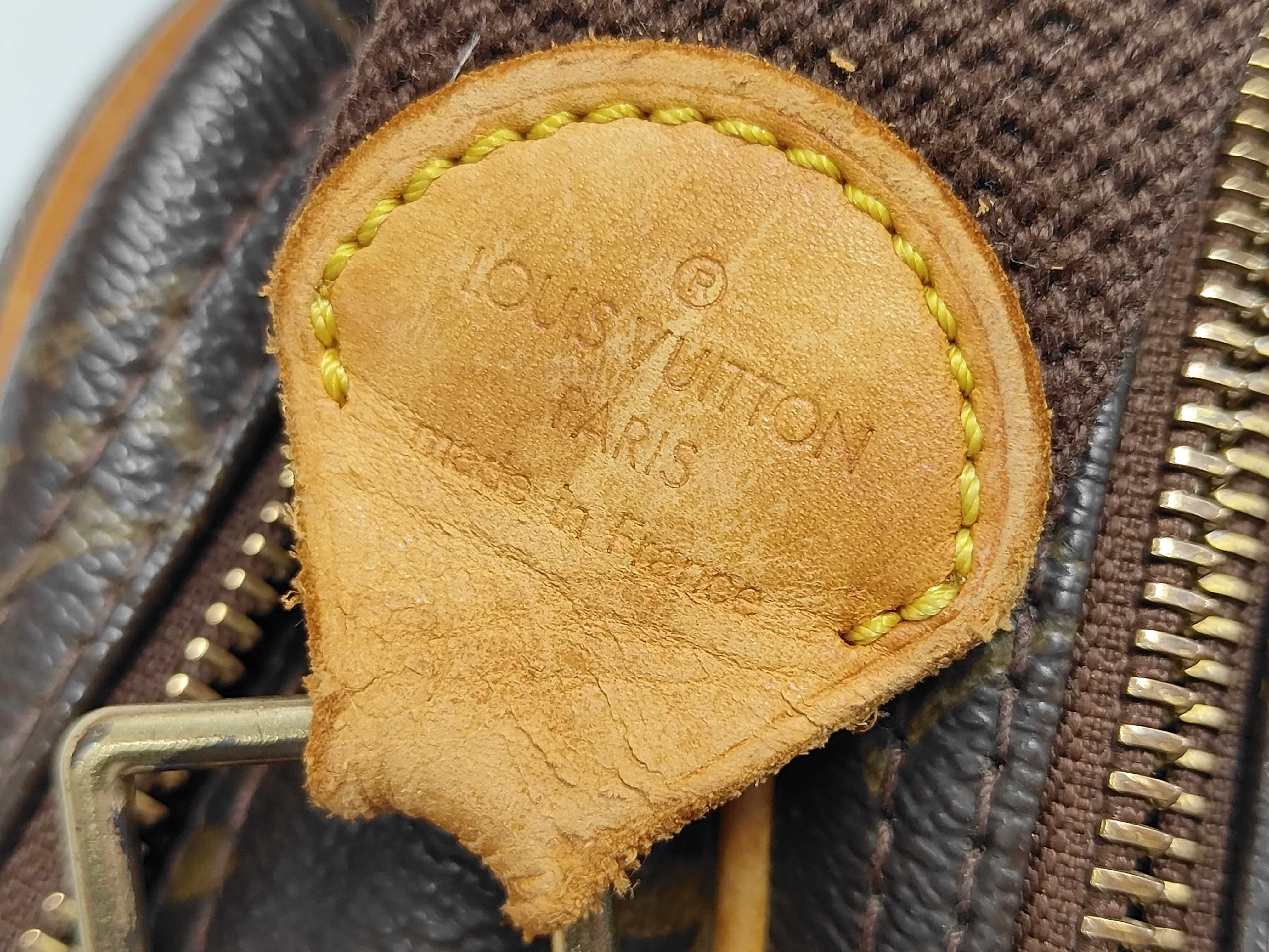Reporter PM Shoulder Bag — view 8