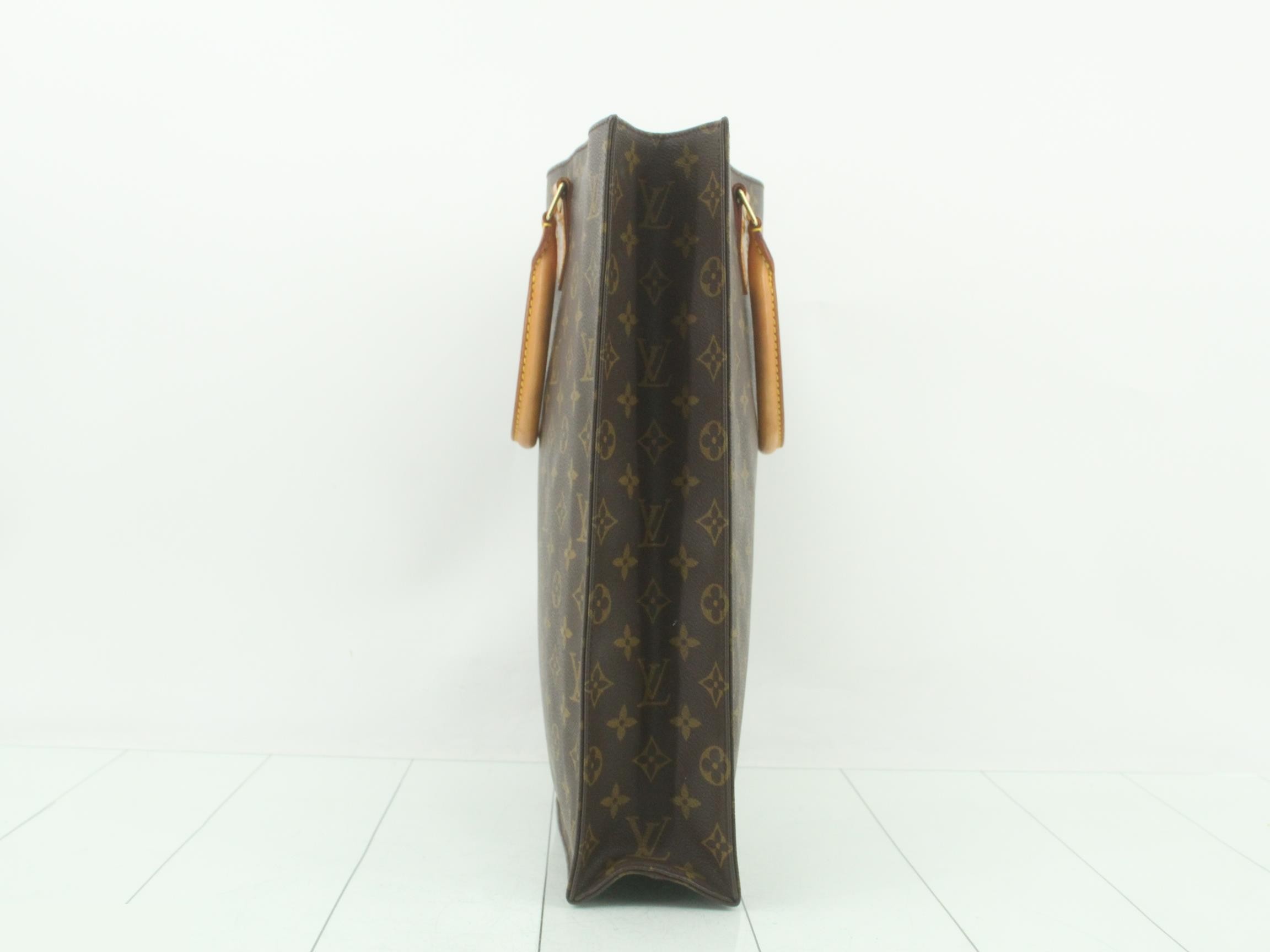 Sac Pla — view 3