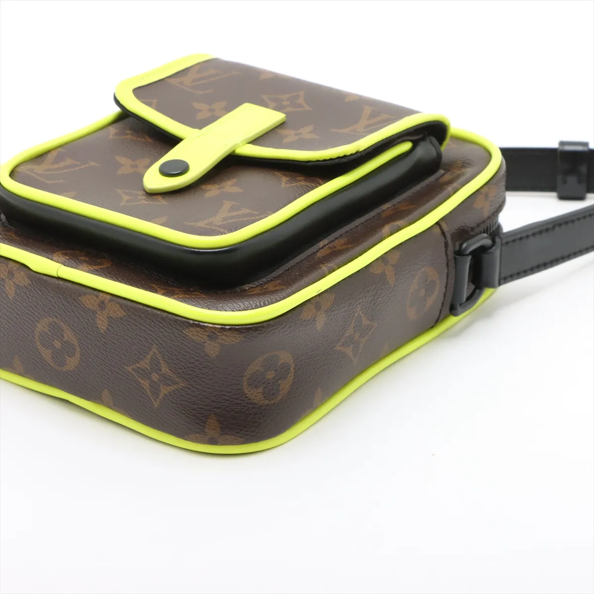 Monogram Christopher Wearable Wallet M80793 Brown RFID responsive — view 3