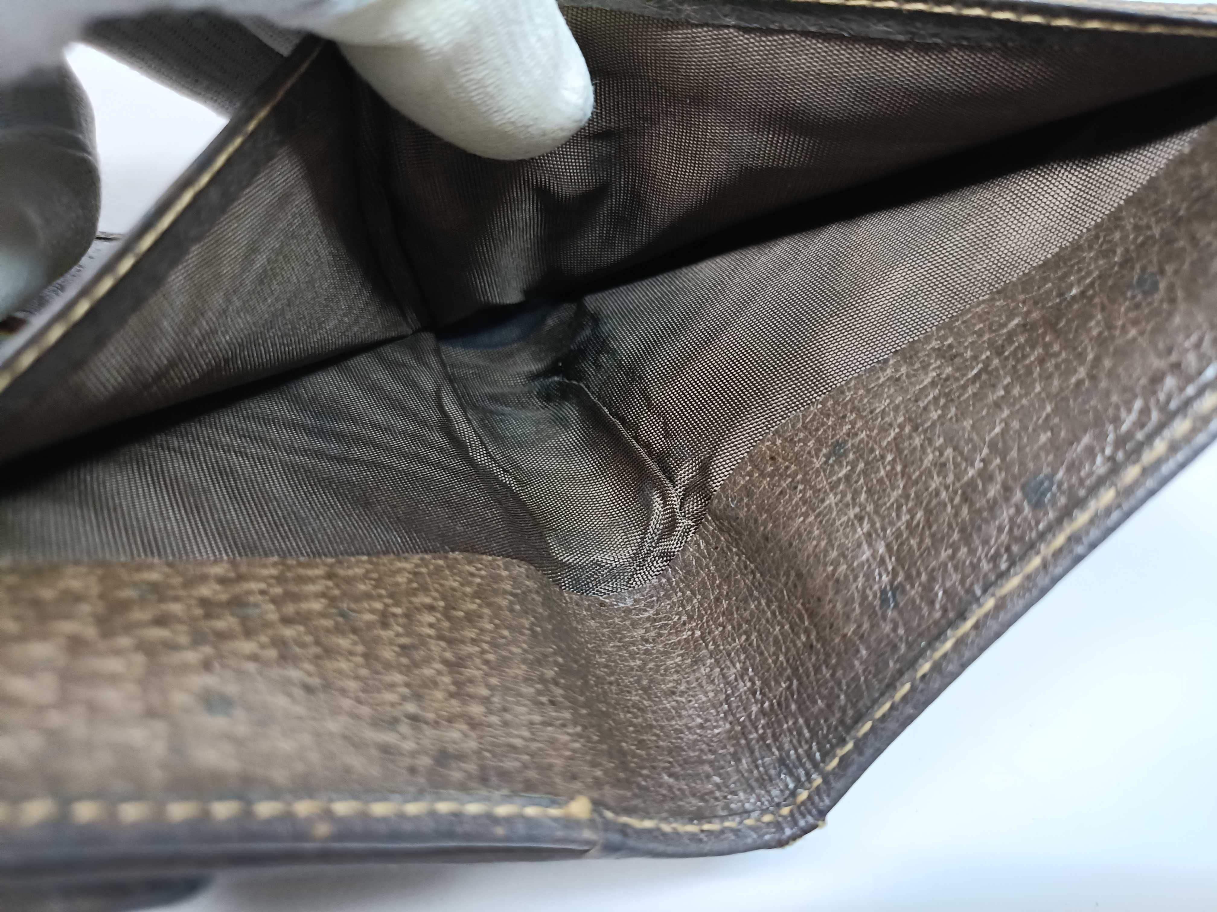 Old Folding Wallet GG Sherry Leather Wallet — view 14