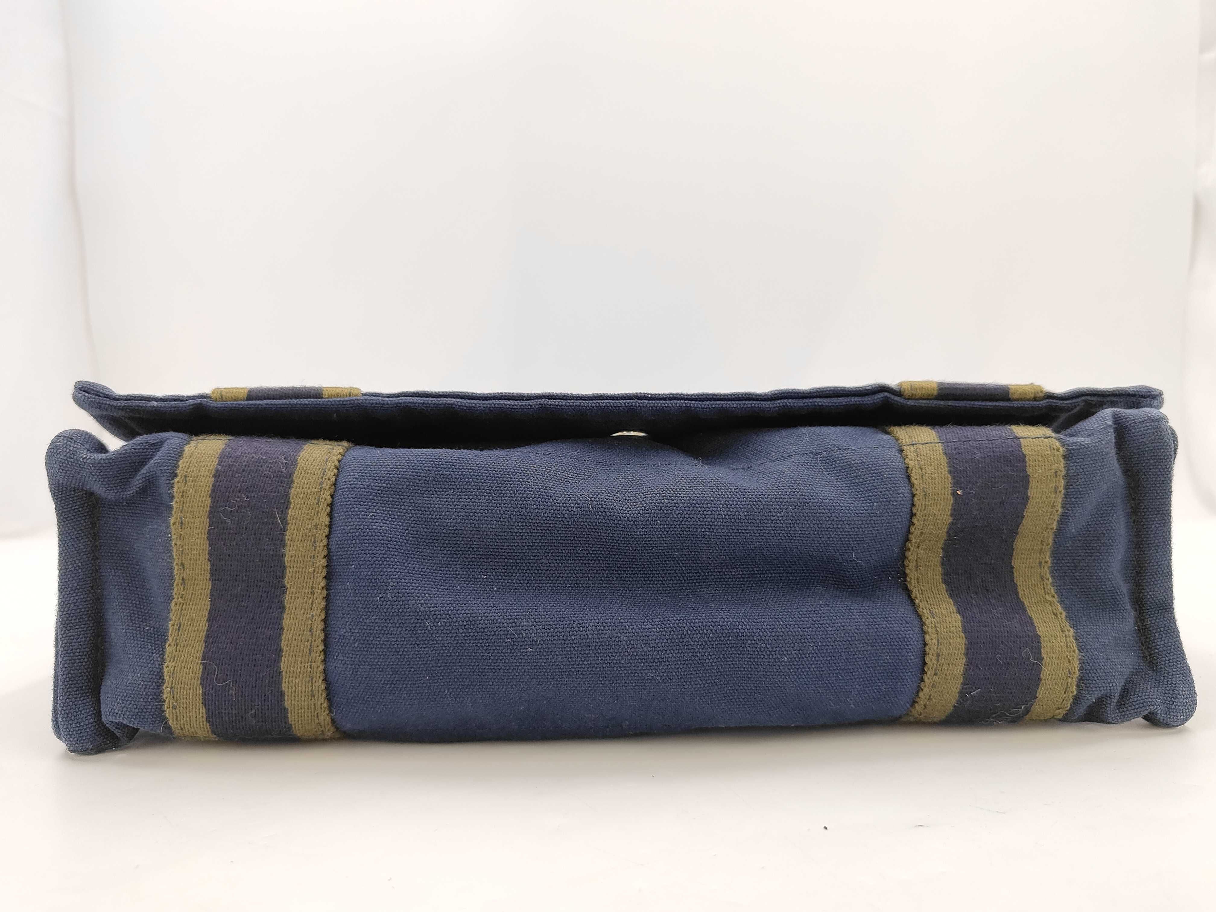 Shoulder bag — view 3