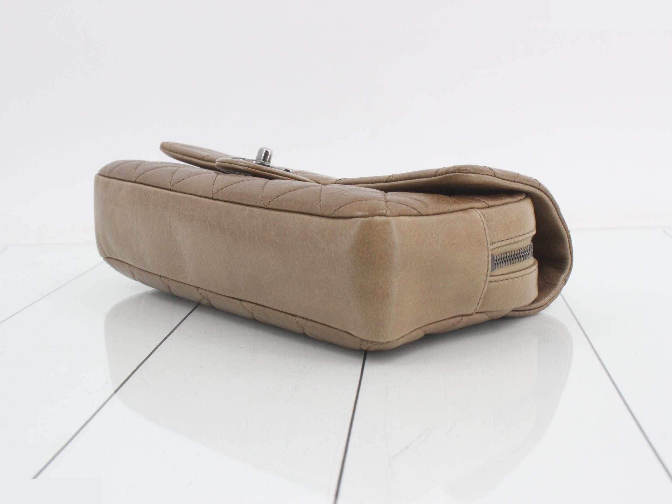 Matelassé (bag) - Shoulder bag — view 6