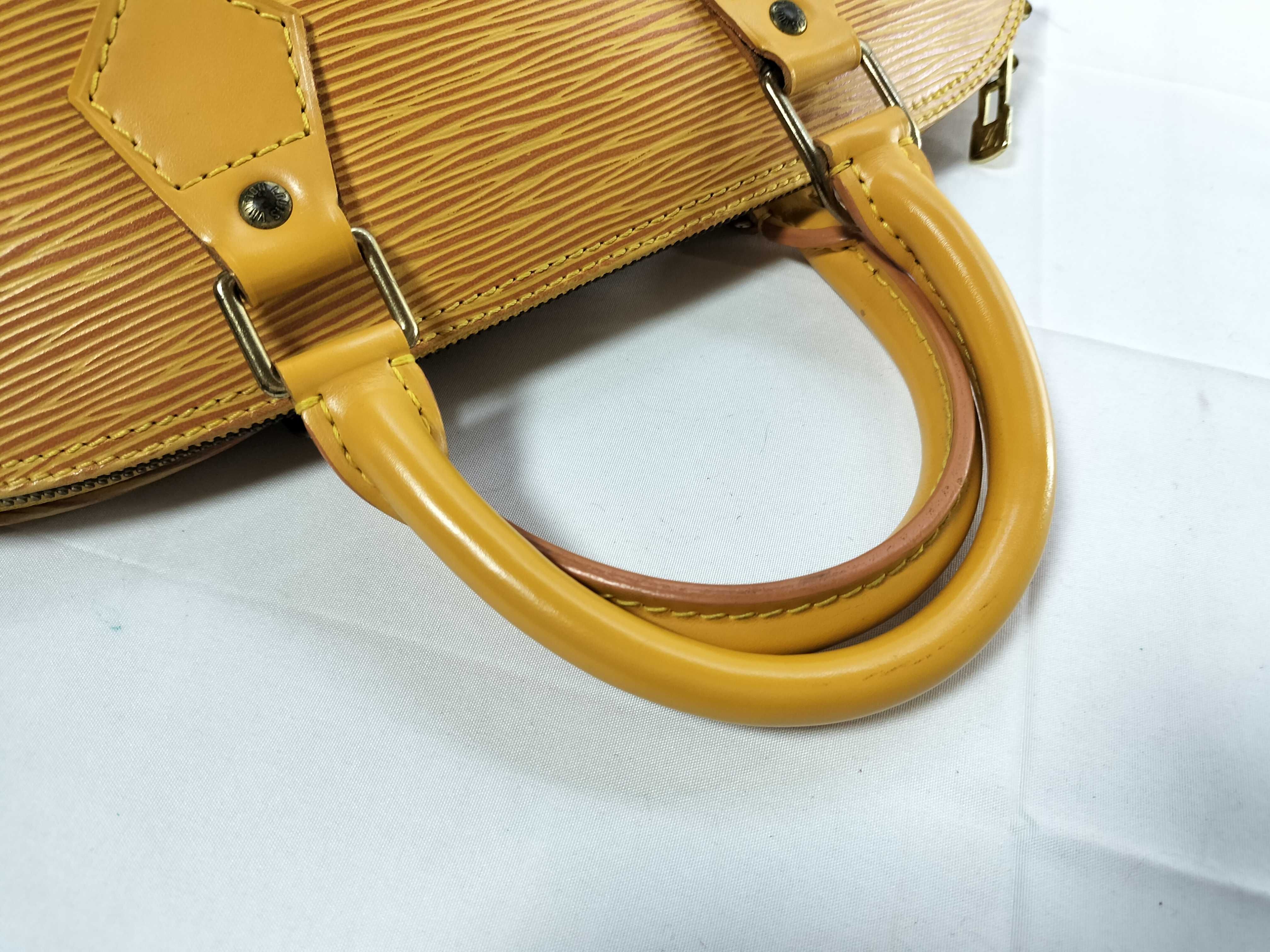 Epi M52149 Alma Yellow Handbag — view 3